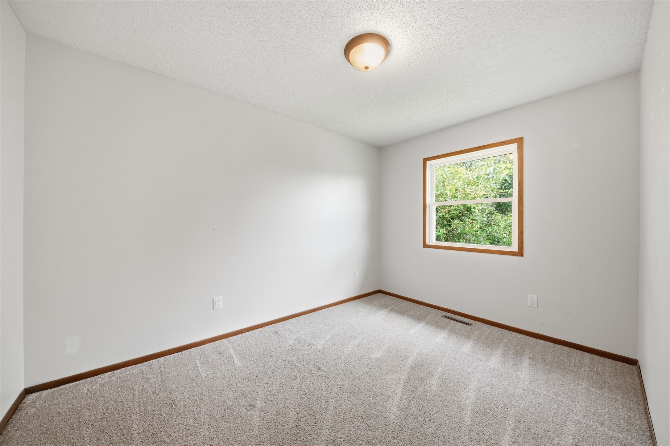 508 11th Court Se Property Photo 16