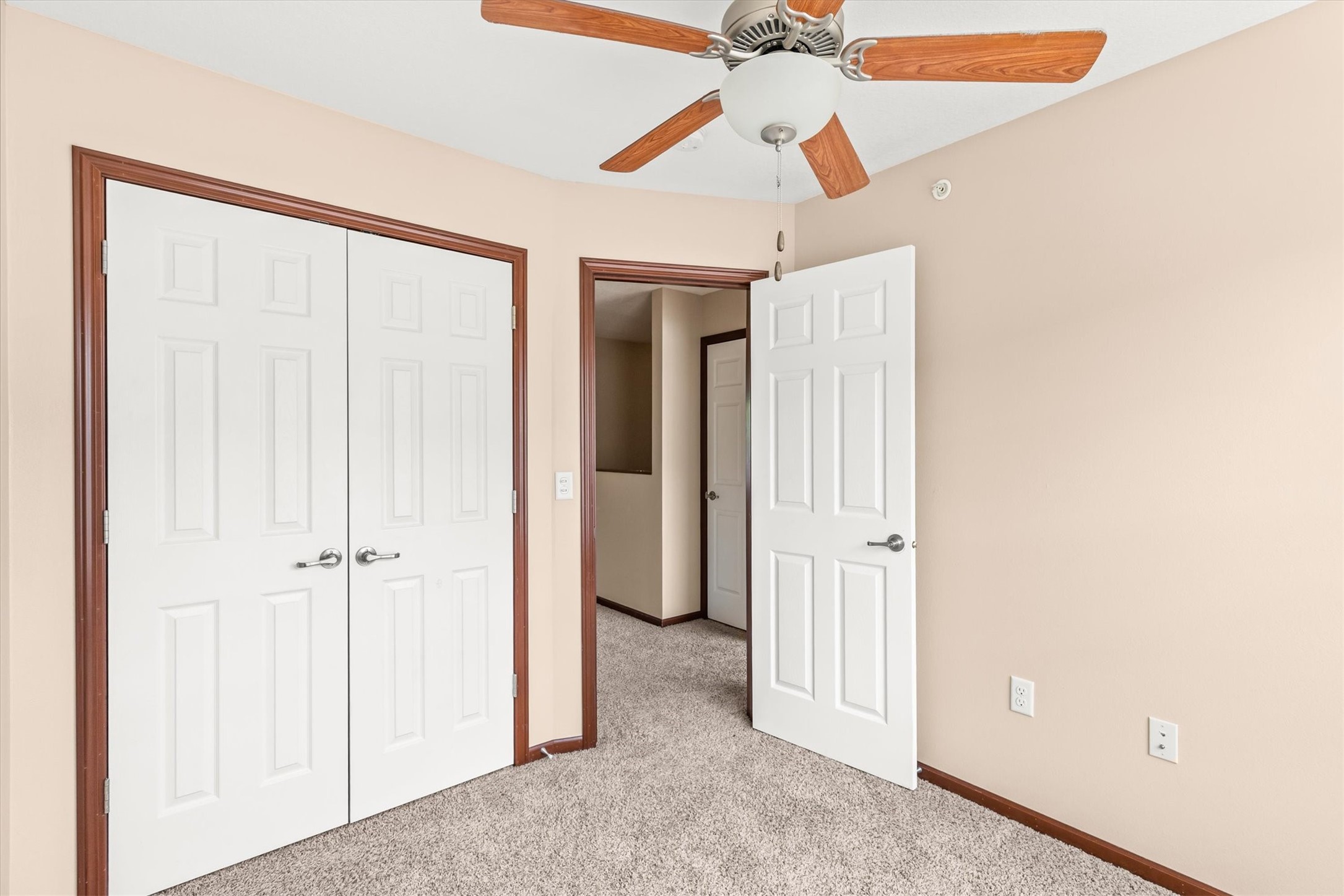 1305 S G Avenue 30 Property Photo 8