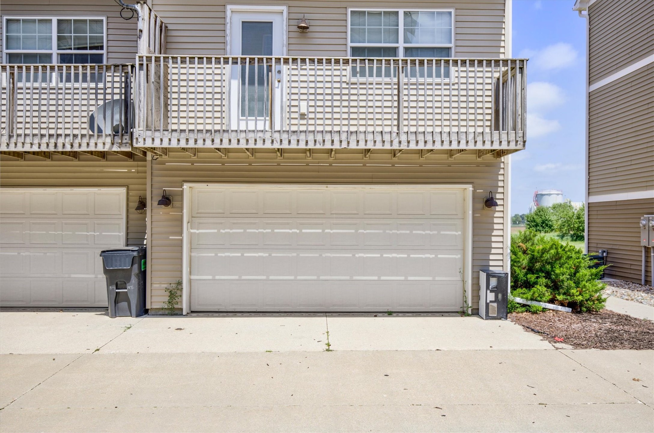 1305 S G Avenue 30 Property Photo 14