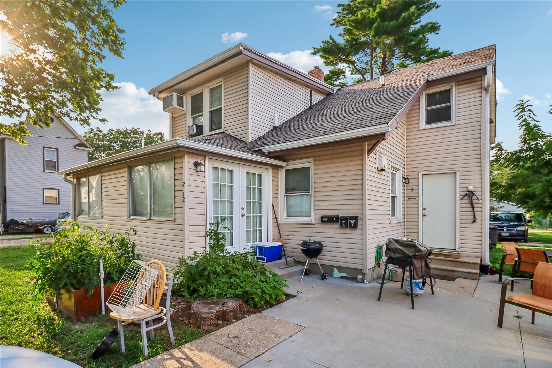 2712 Dean Avenue Property Photo 1