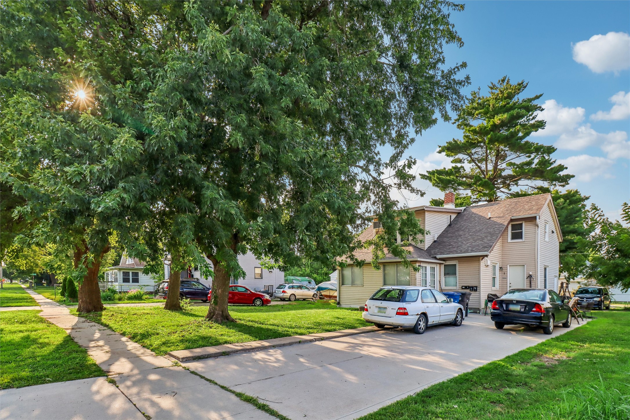 2712 Dean Avenue Property Photo 3