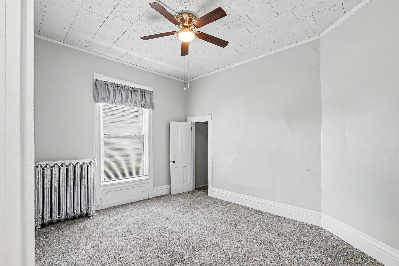 601 E Robinson Street Property Photo 10