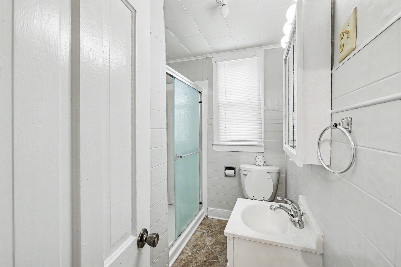601 E Robinson Street Property Photo 12