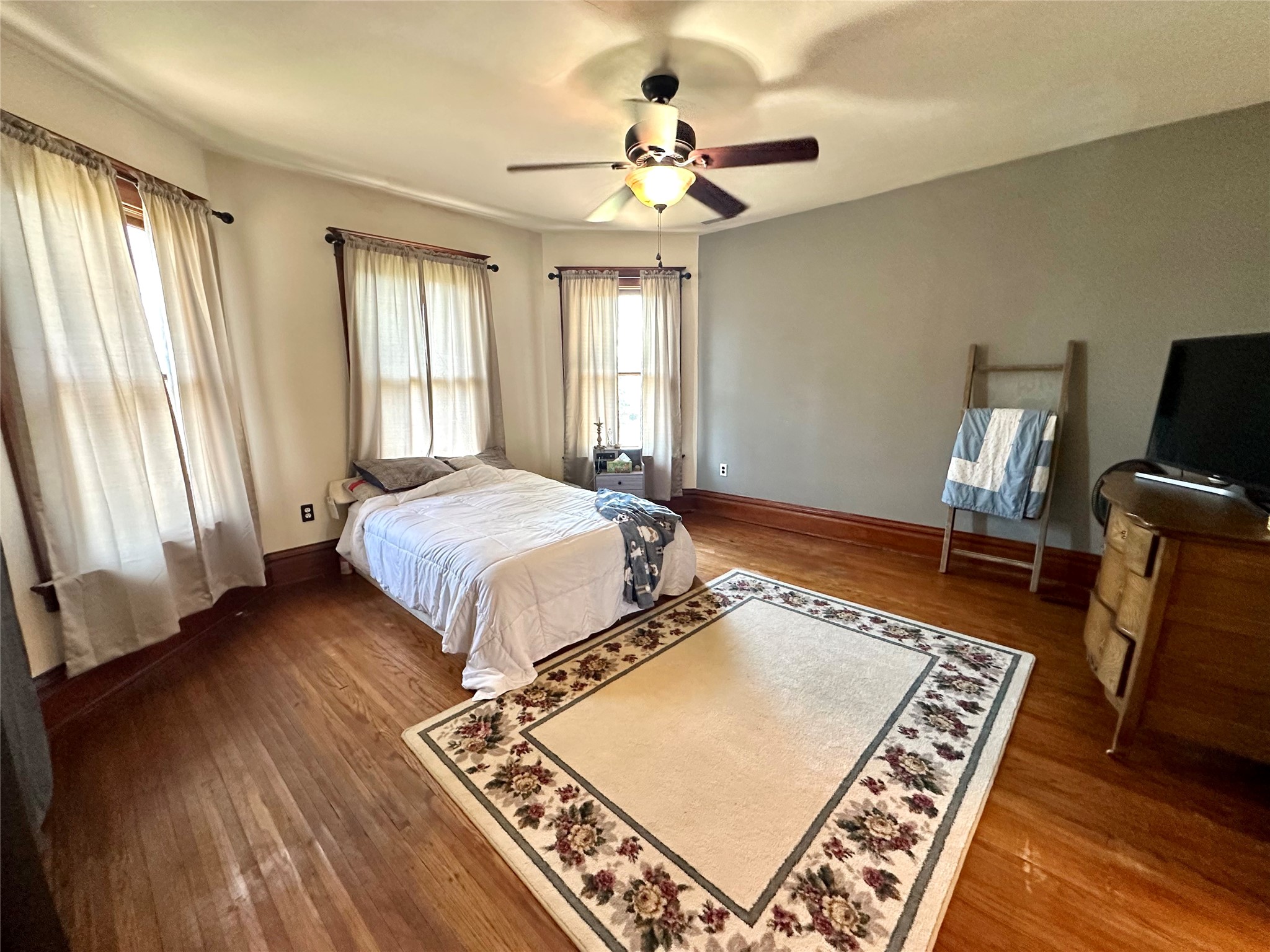 1137 West Street Property Photo 19