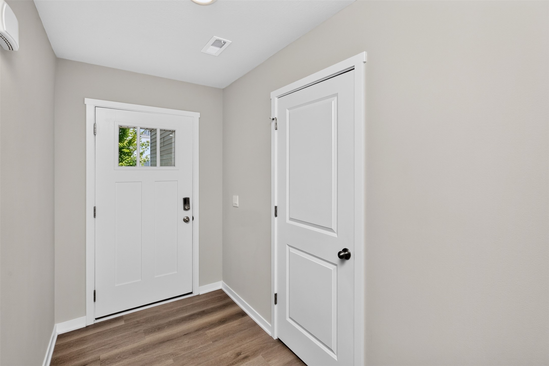 5520 144th Street Property Photo 6