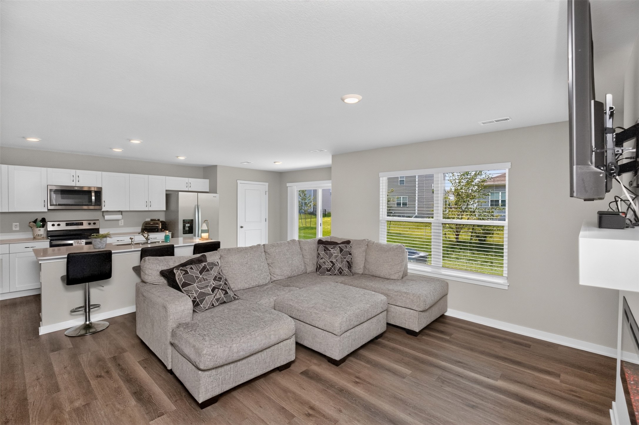 5520 144th Street Property Photo 8