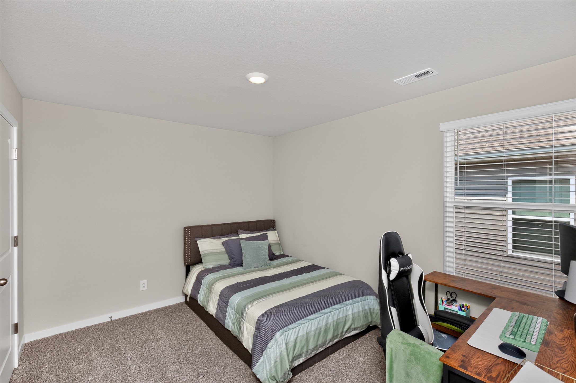 5520 144th Street Property Photo 28
