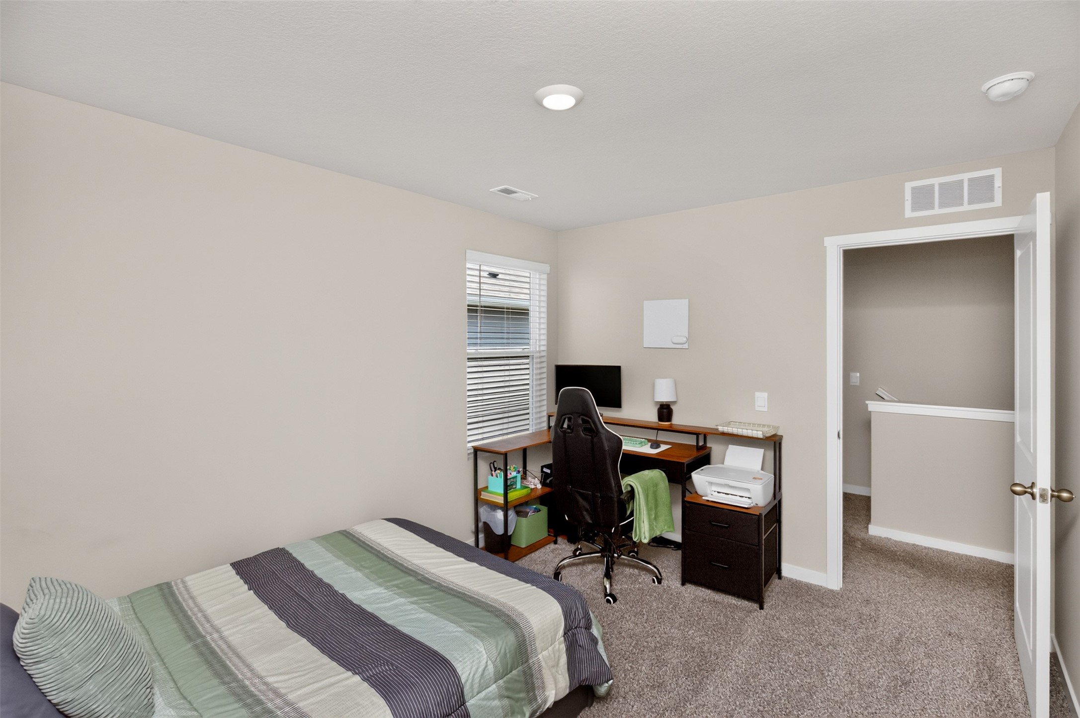 5520 144th Street Property Photo 29