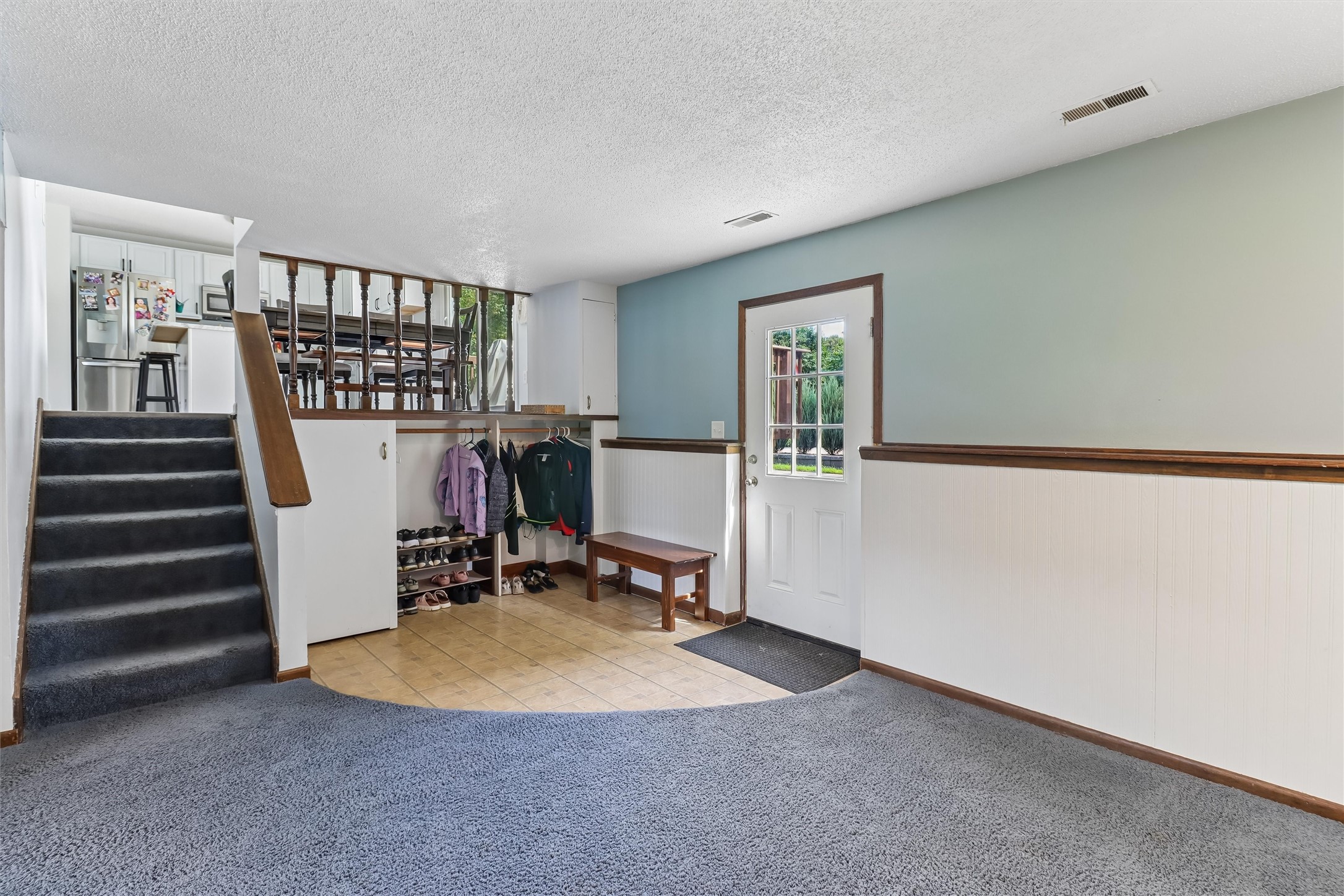 1111 Robin Glen Property Photo 13