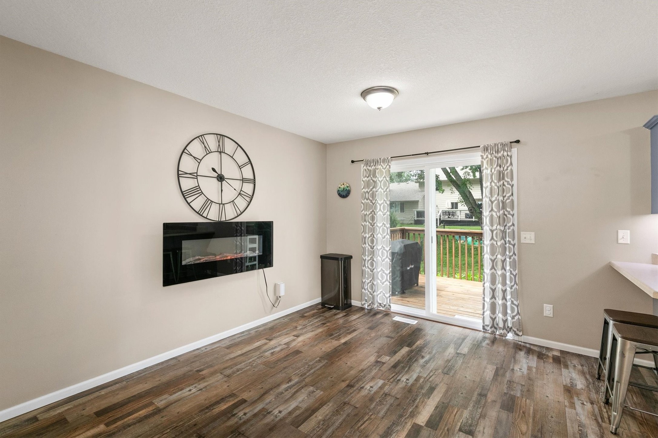 1331 E 18th Street Property Photo 15