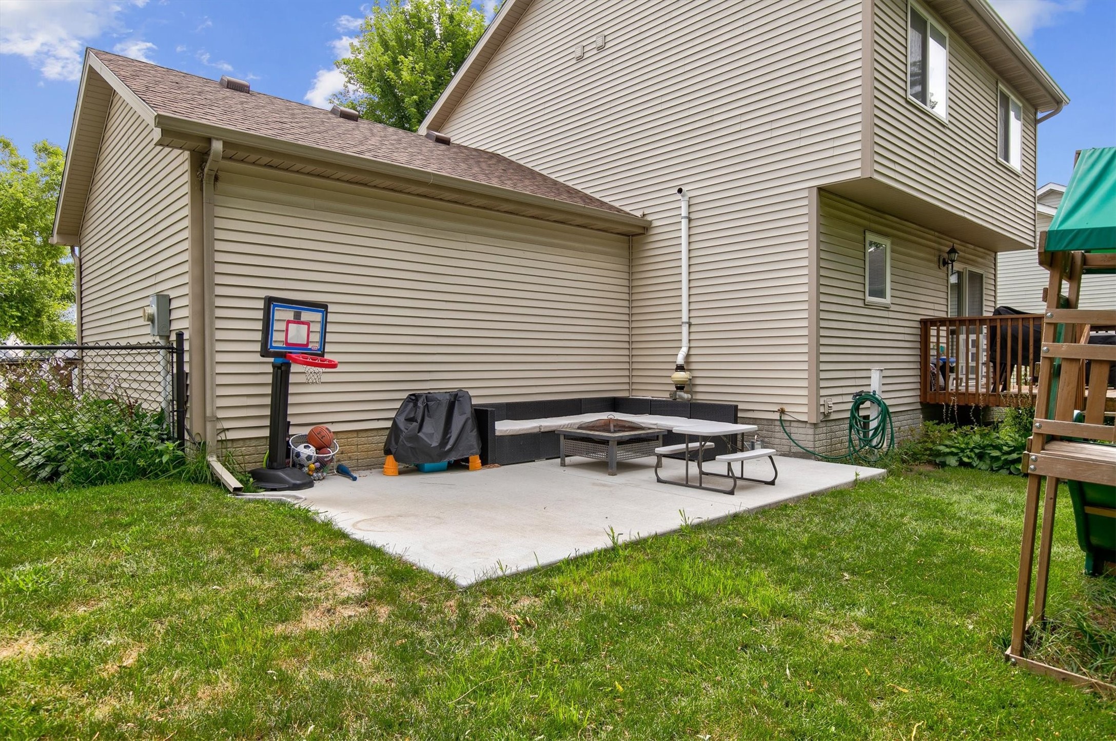 1331 E 18th Street Property Photo 30