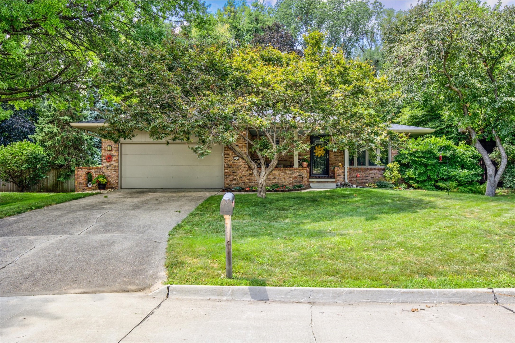3808 Melanie Circle Property Photo 1