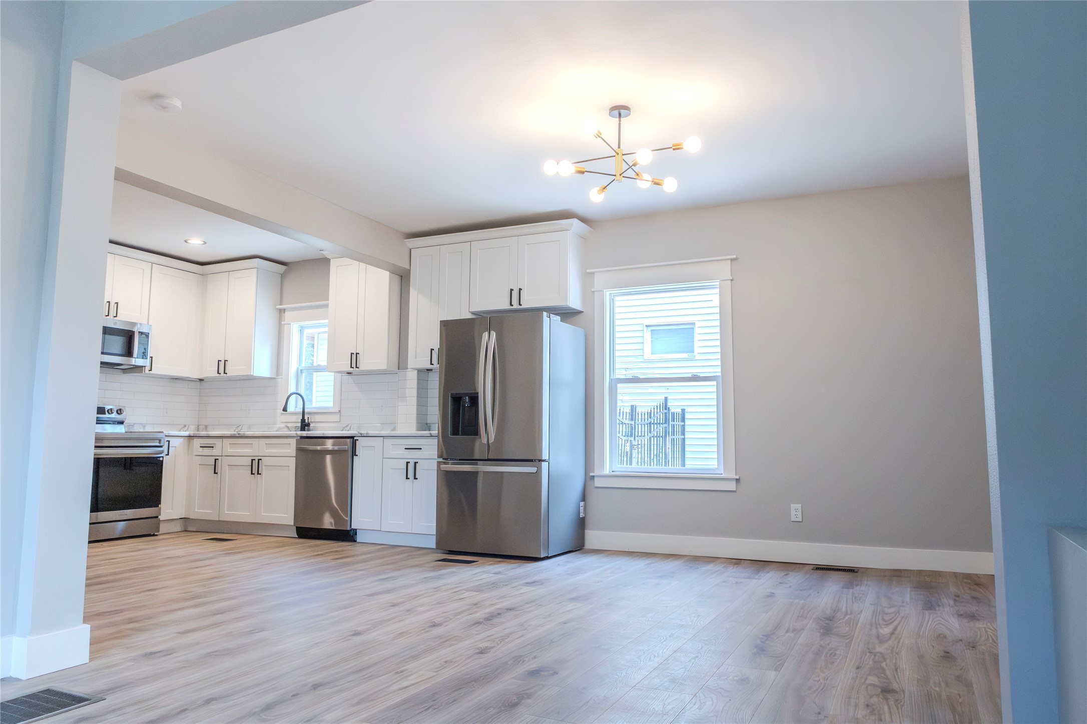 1423 7th Street Property Photo 7