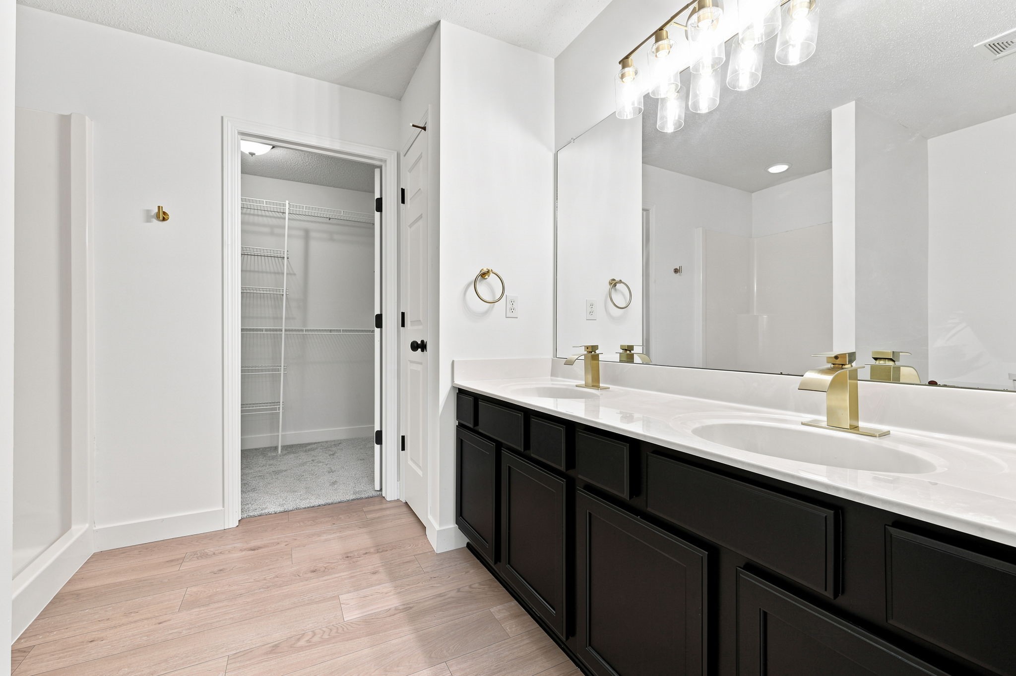 12527 Douglas Parkway Property Photo 12