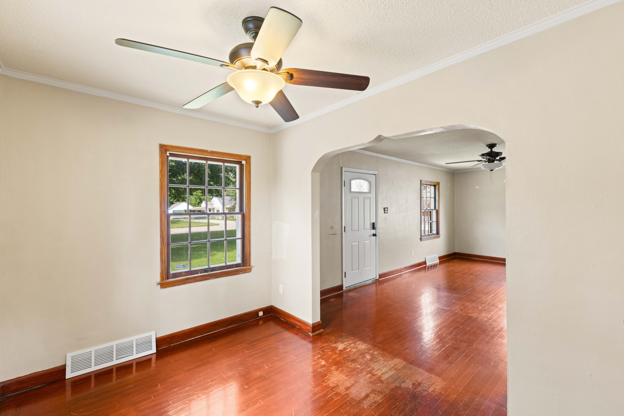 1608 Southlawn Drive Property Photo 9