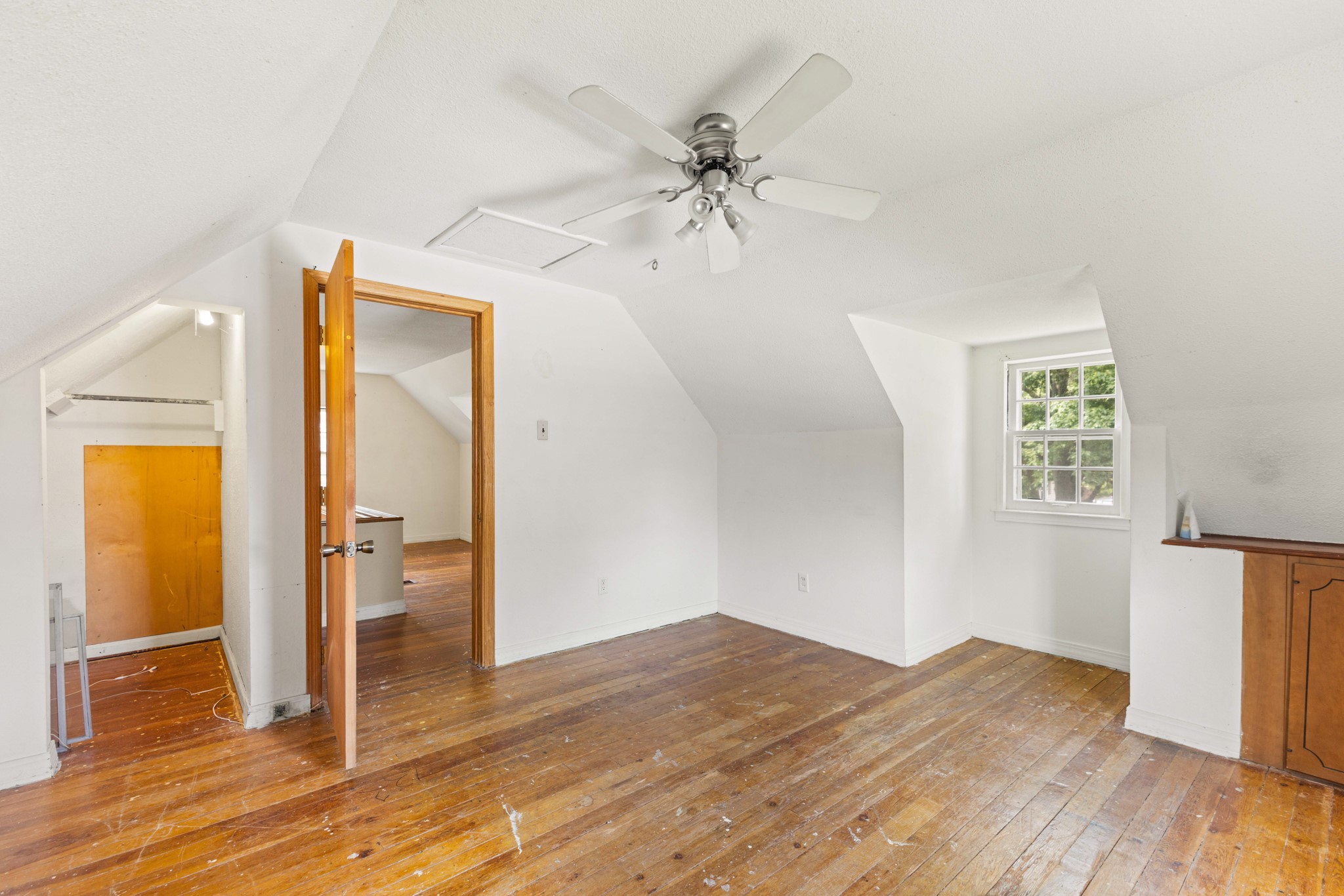 1608 Southlawn Drive Property Photo 14