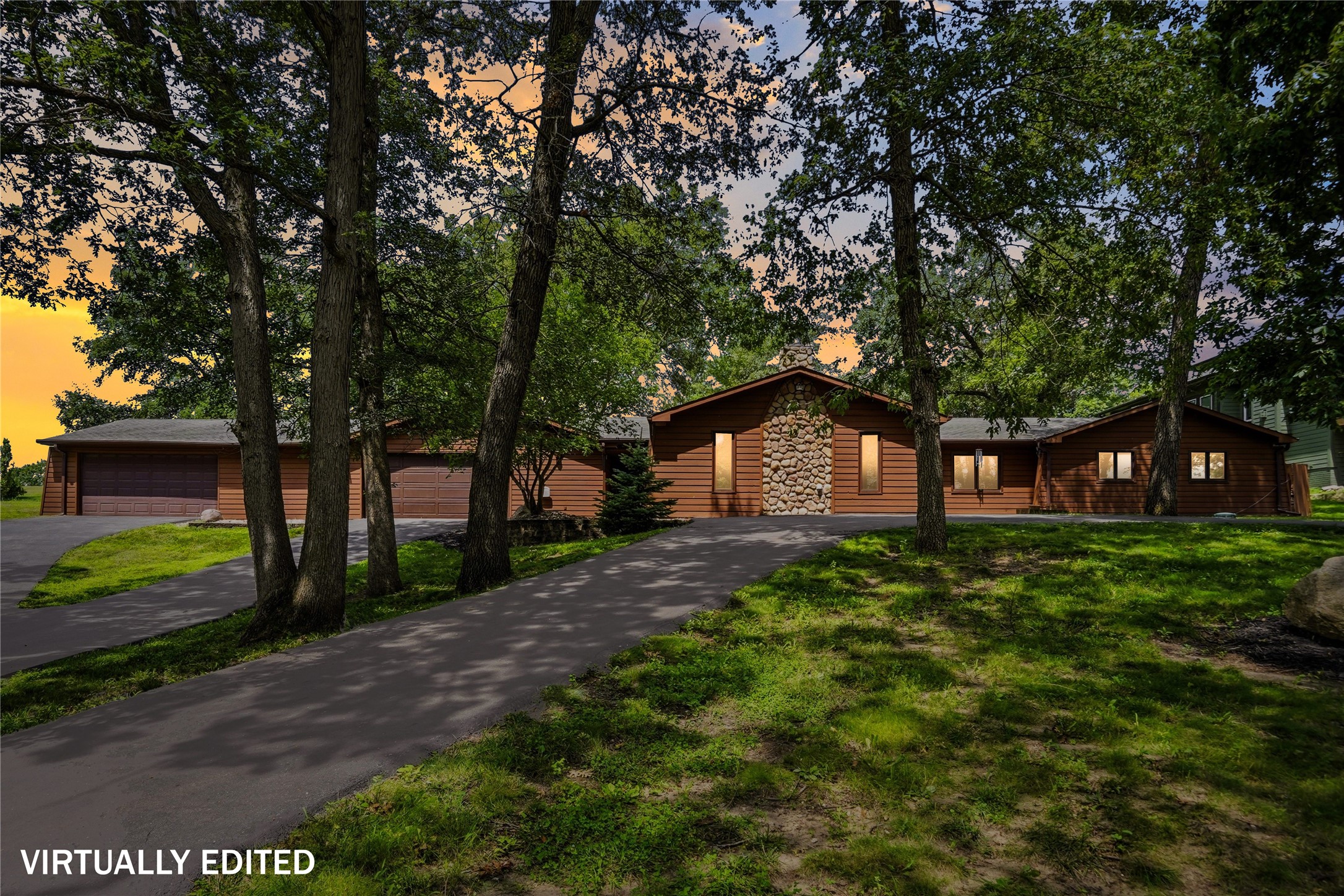5118 Panorama Drive Property Photo 1