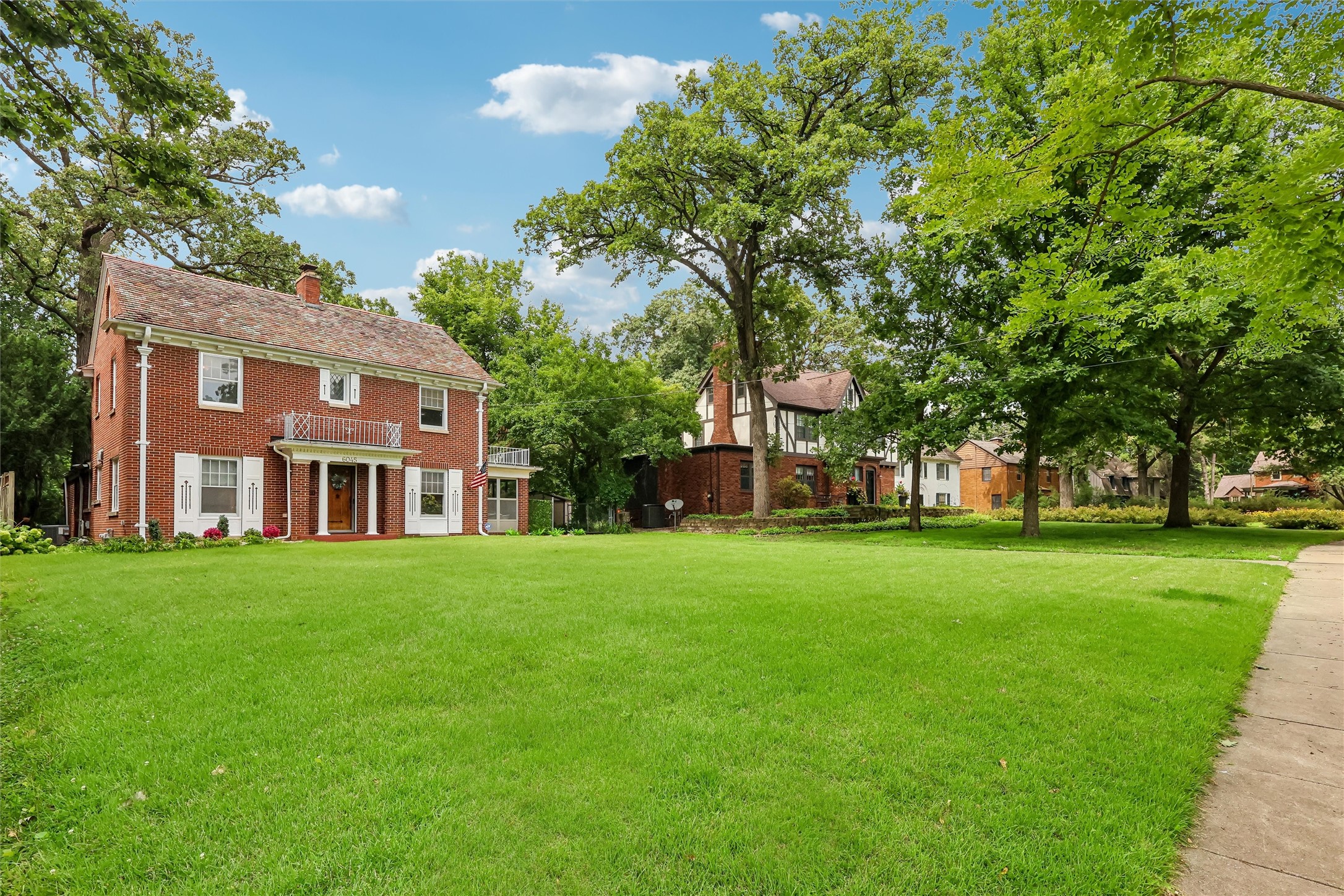 6045 N Waterbury Road Property Photo 4