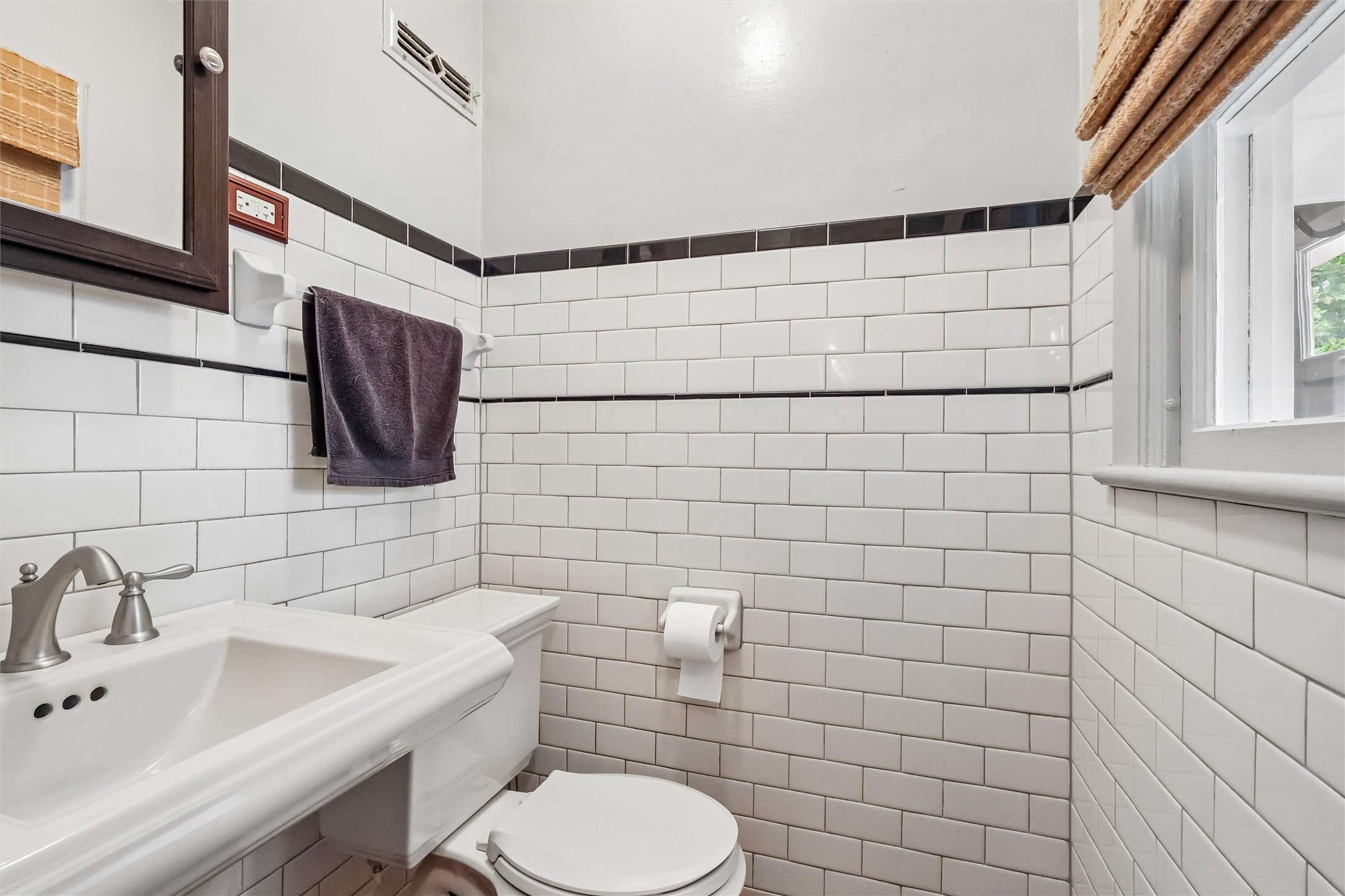 6045 N Waterbury Road Property Photo 25