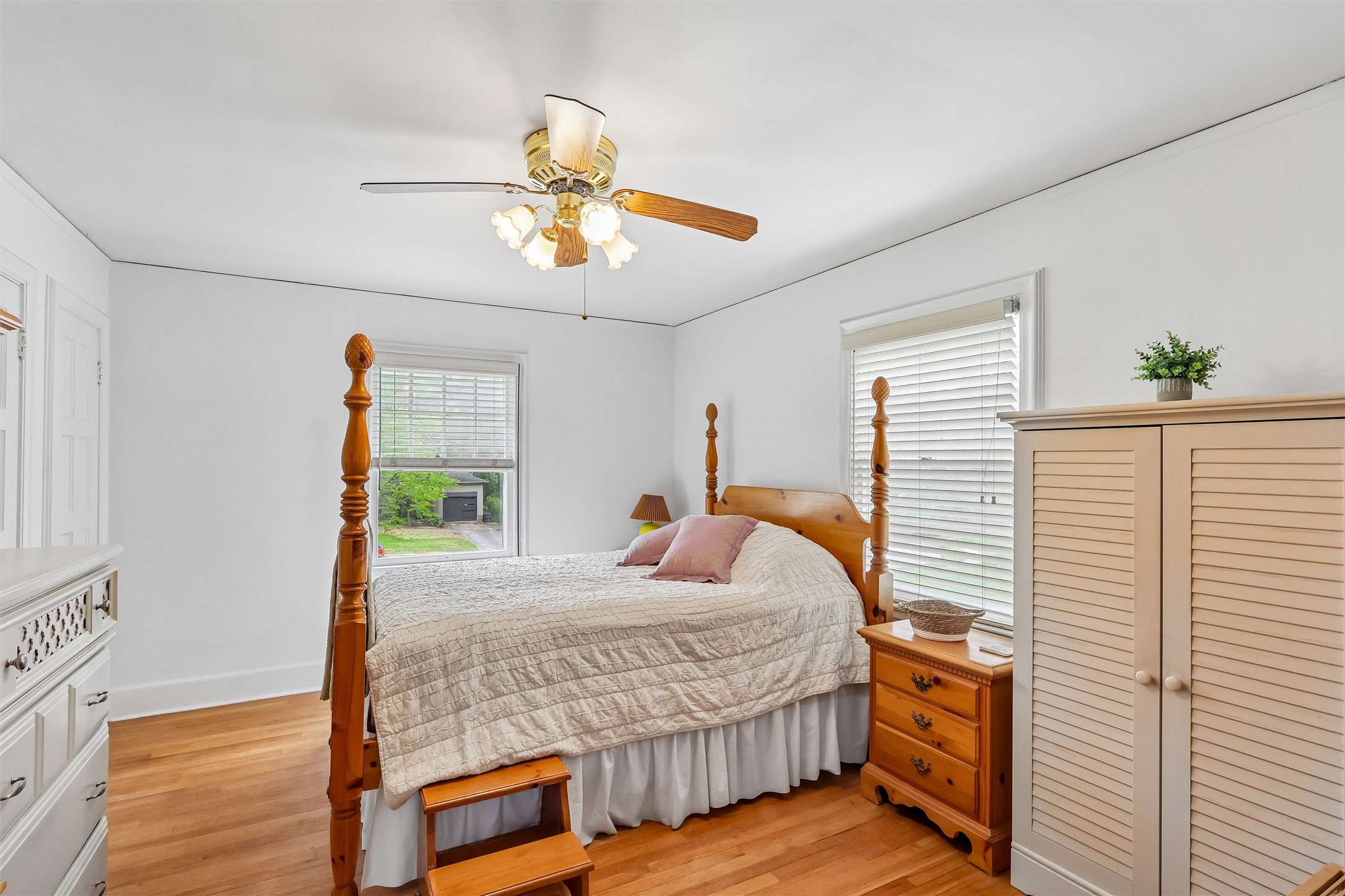 6045 N Waterbury Road Property Photo 26