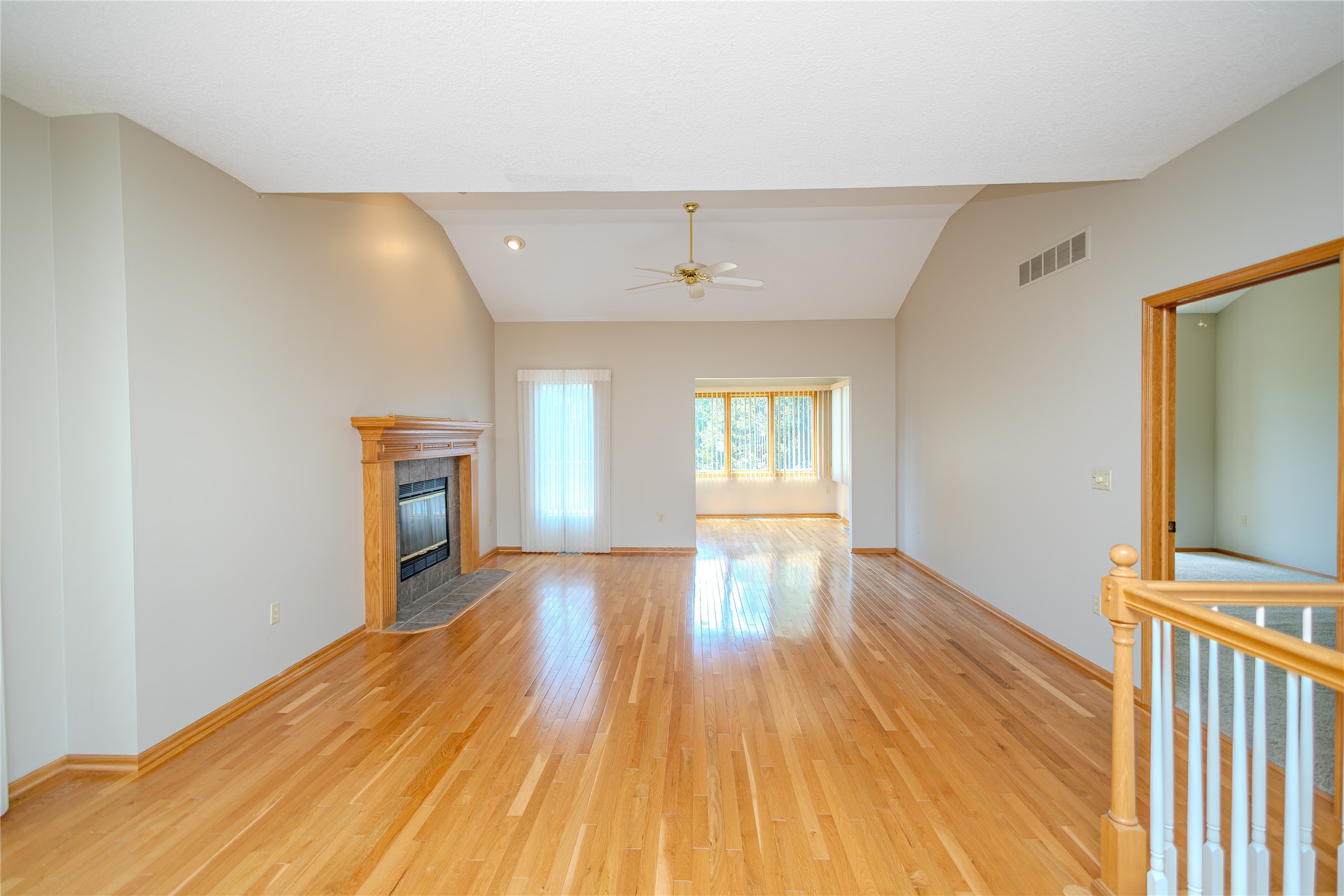 6084 Terrace Drive Property Photo 6