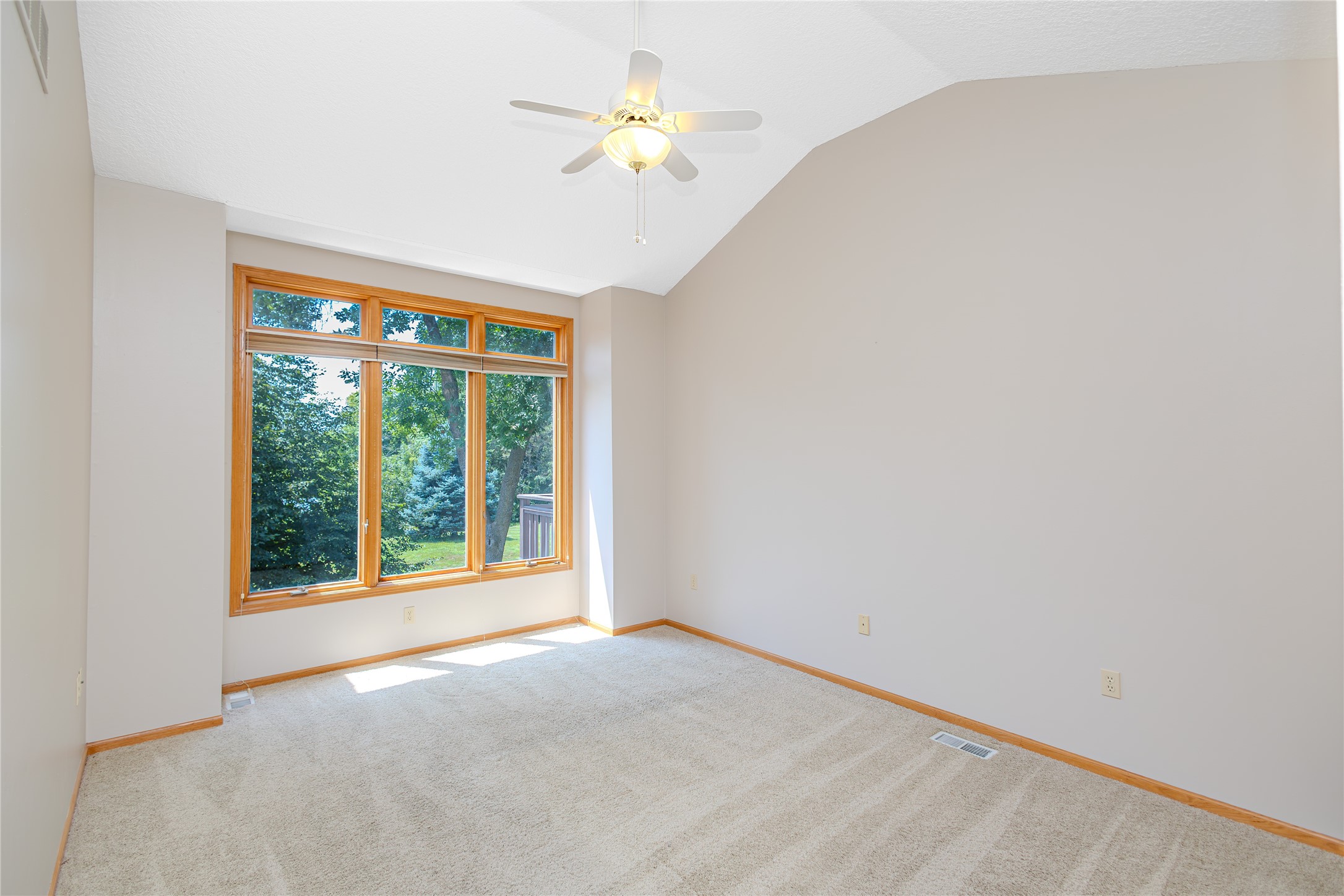 6084 Terrace Drive Property Photo 13