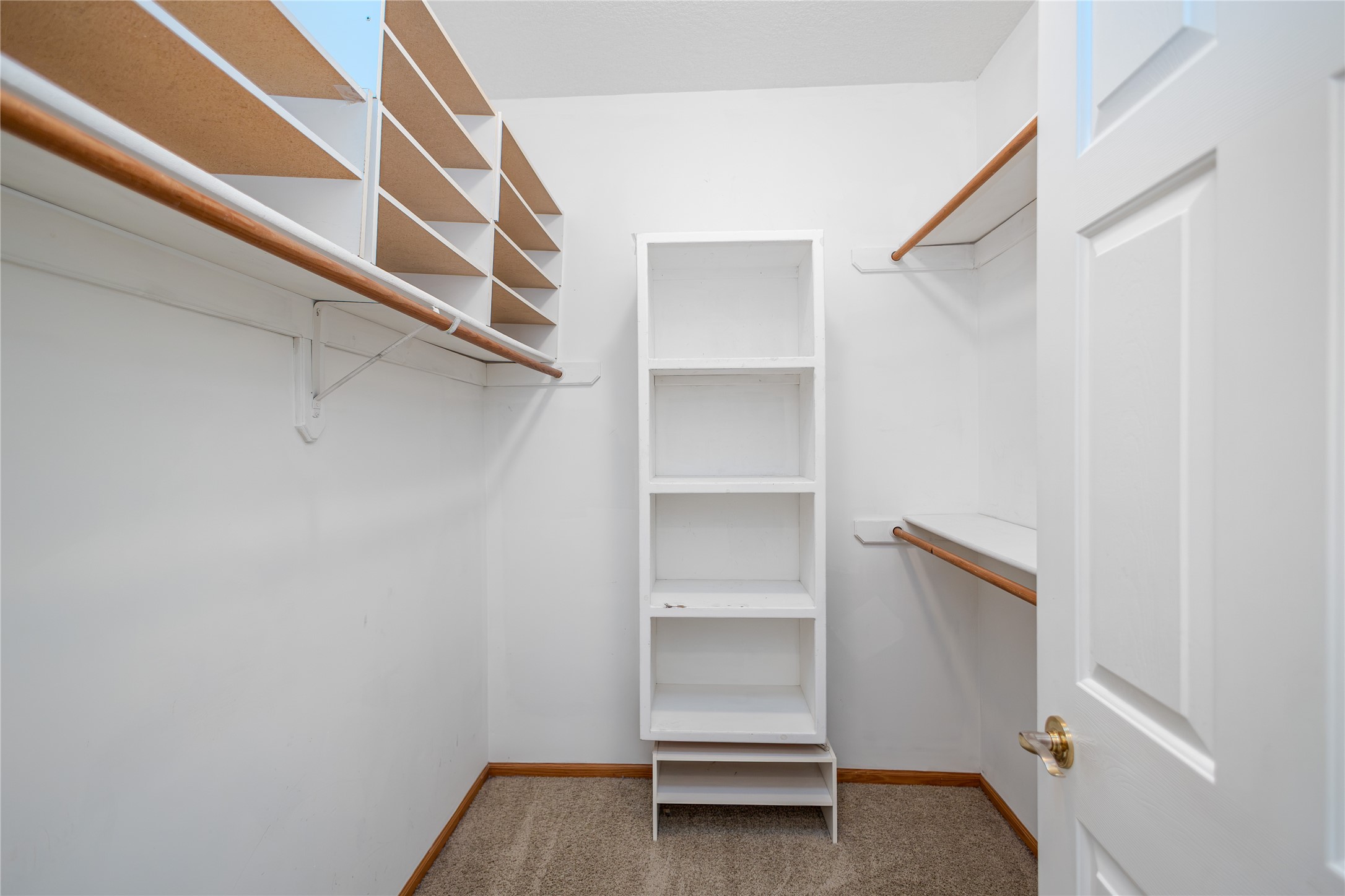6084 Terrace Drive Property Photo 14