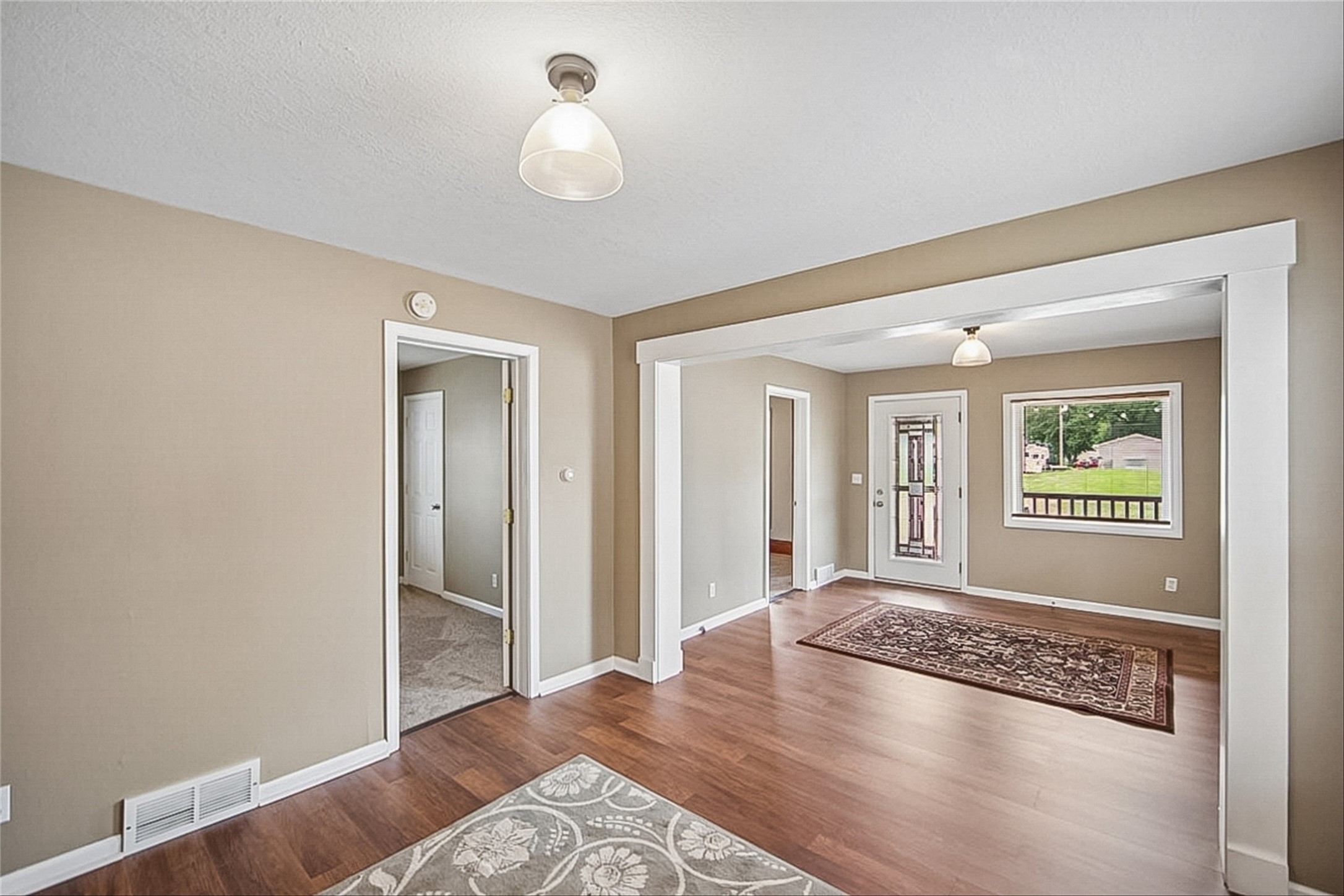 404 4th Street Property Photo 5
