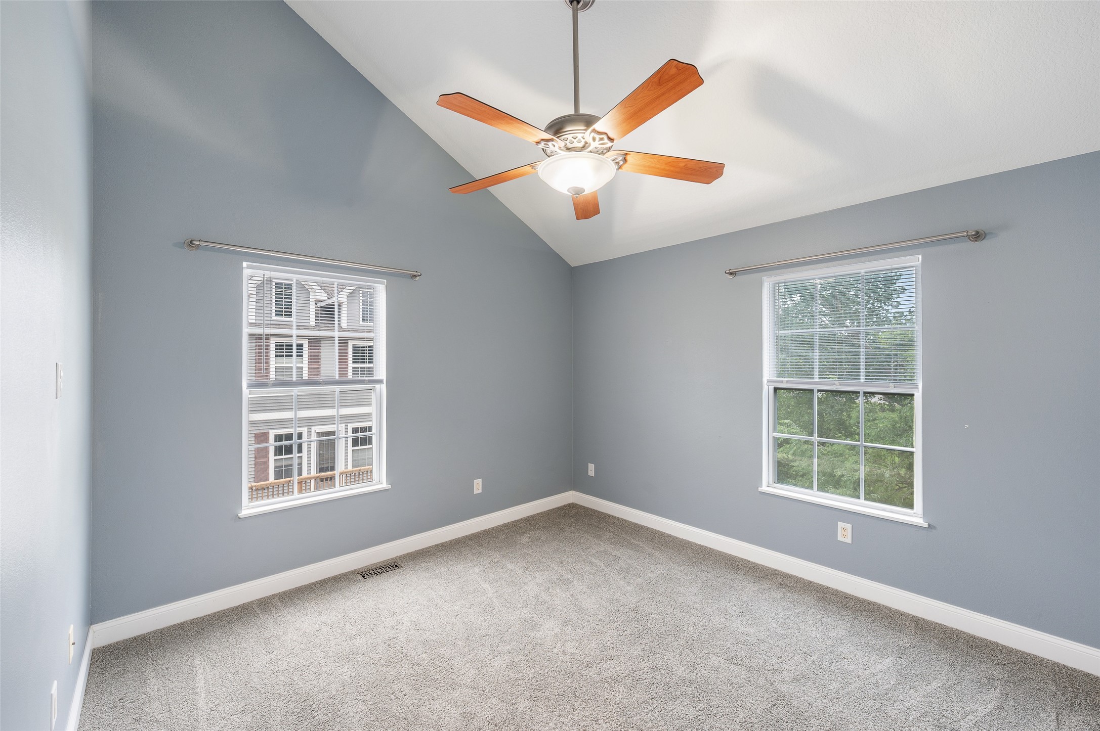 1106 Fieldstone Lane Property Photo 16