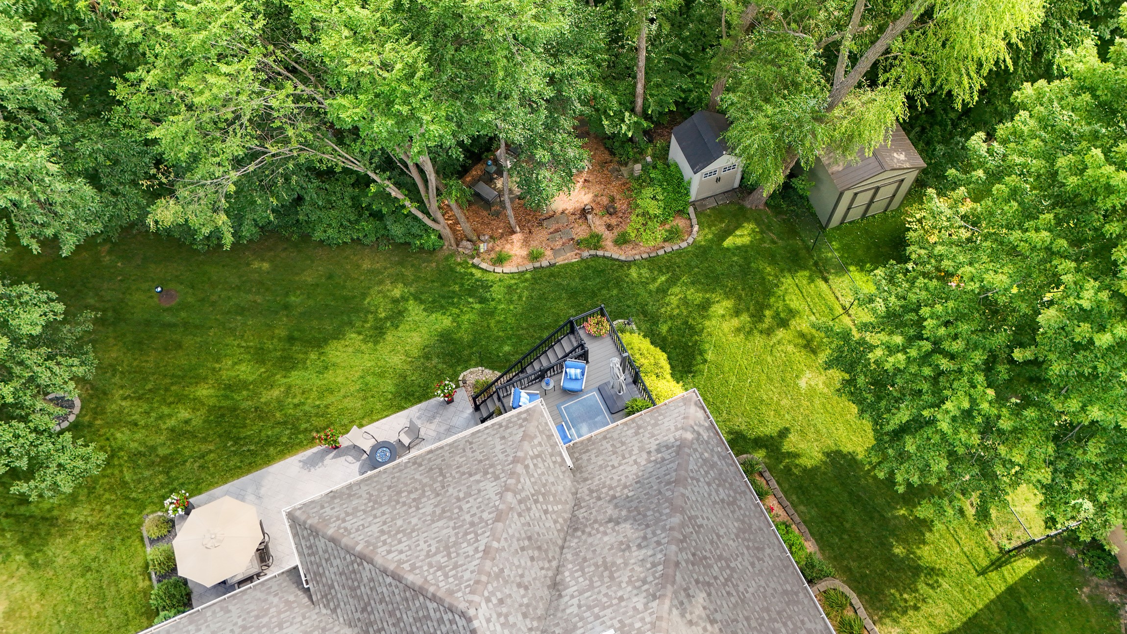 9812 Brookview Drive Property Photo 9
