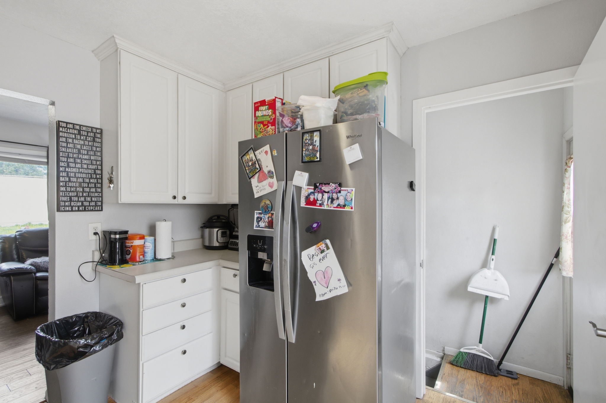 2208 Tichenor Street Property Photo 7