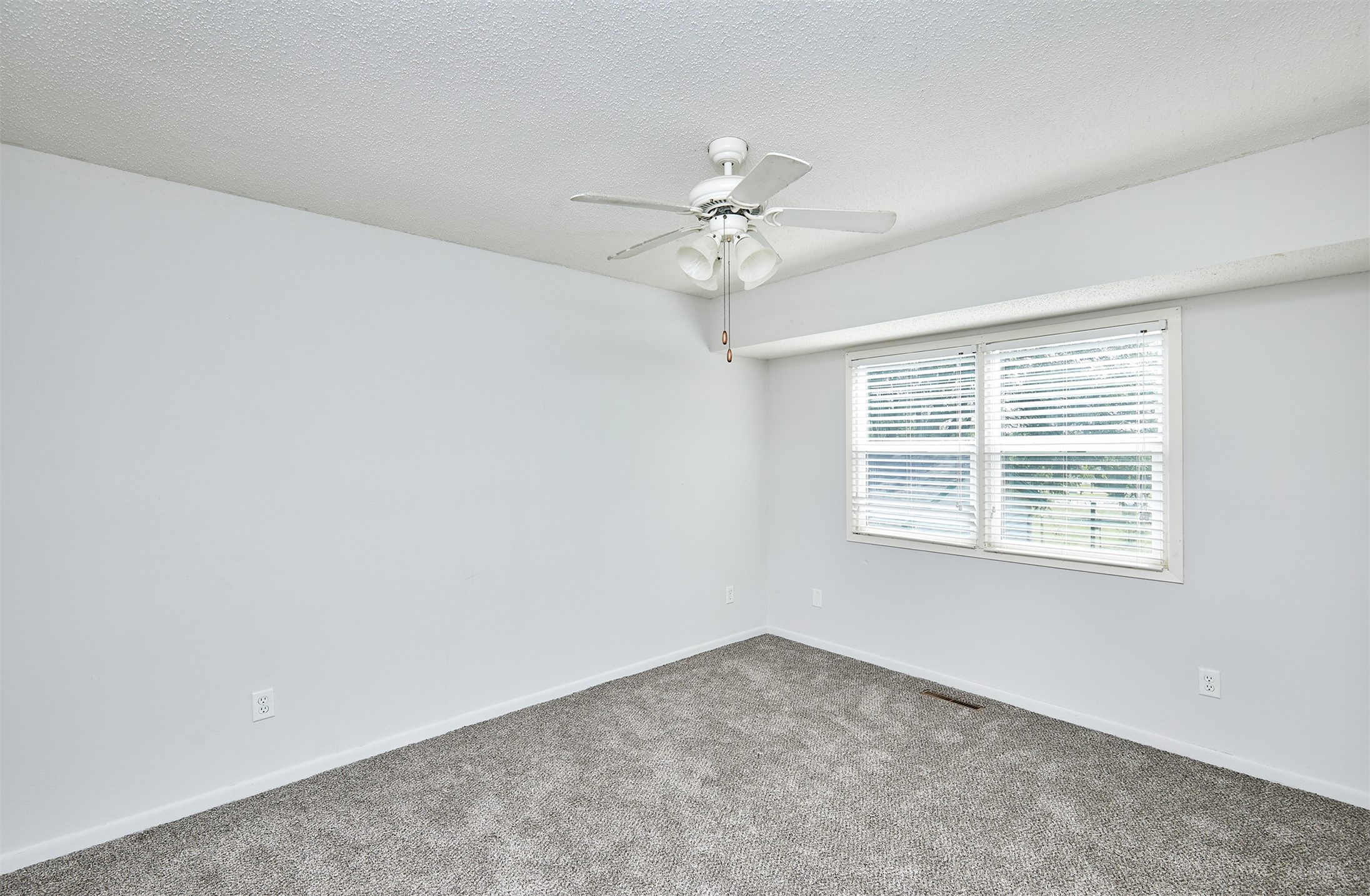 3219 Se 21st Street Property Photo 14