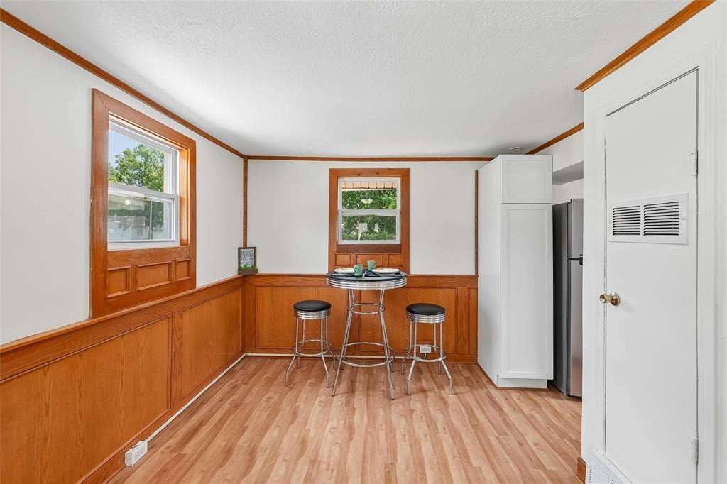 2951 Garfield Avenue Property Photo 5