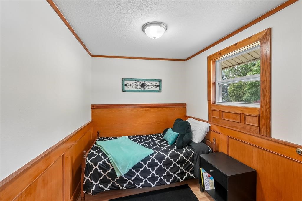2951 Garfield Avenue Property Photo 7