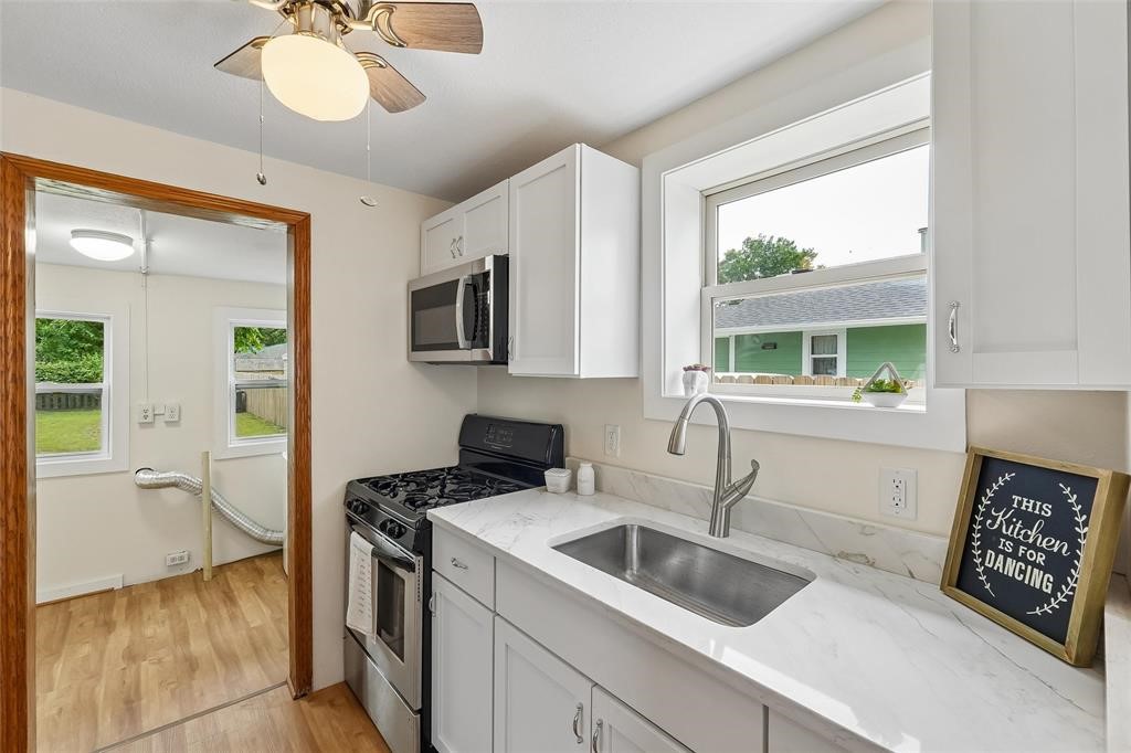 2951 Garfield Avenue Property Photo 8