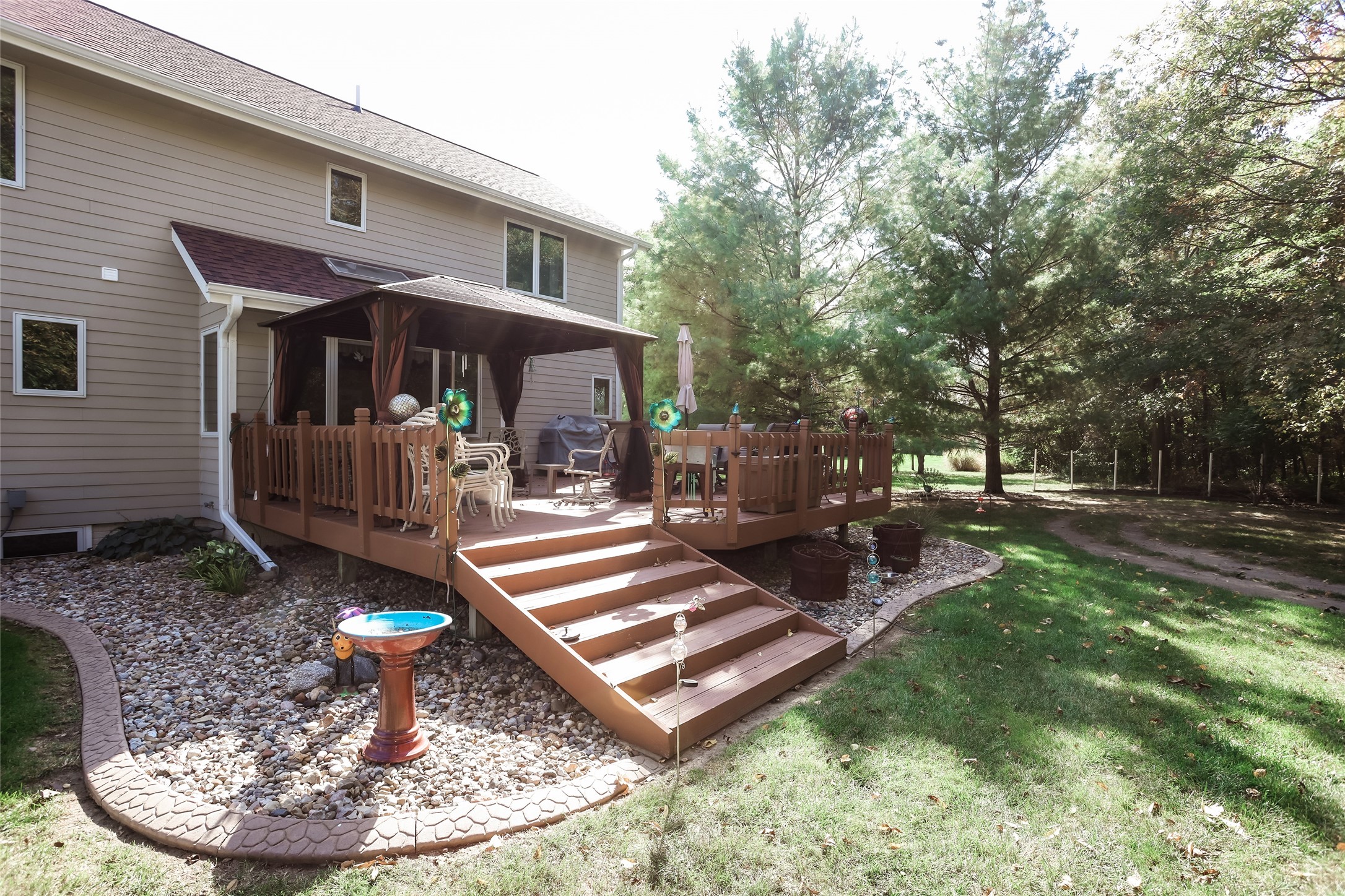 1269 Knap Place Property Photo 7