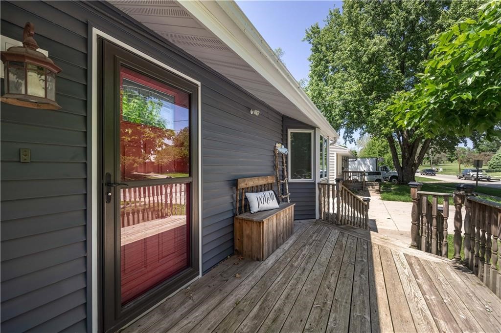 720 19th Street Property Photo 2