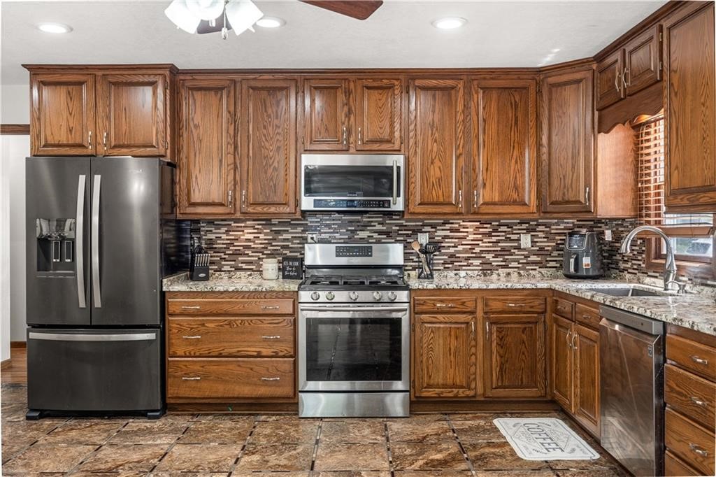 720 19th Street Property Photo 7
