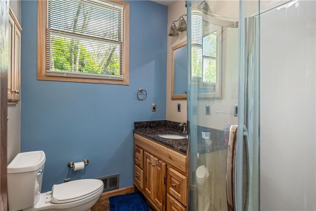 720 19th Street Property Photo 16