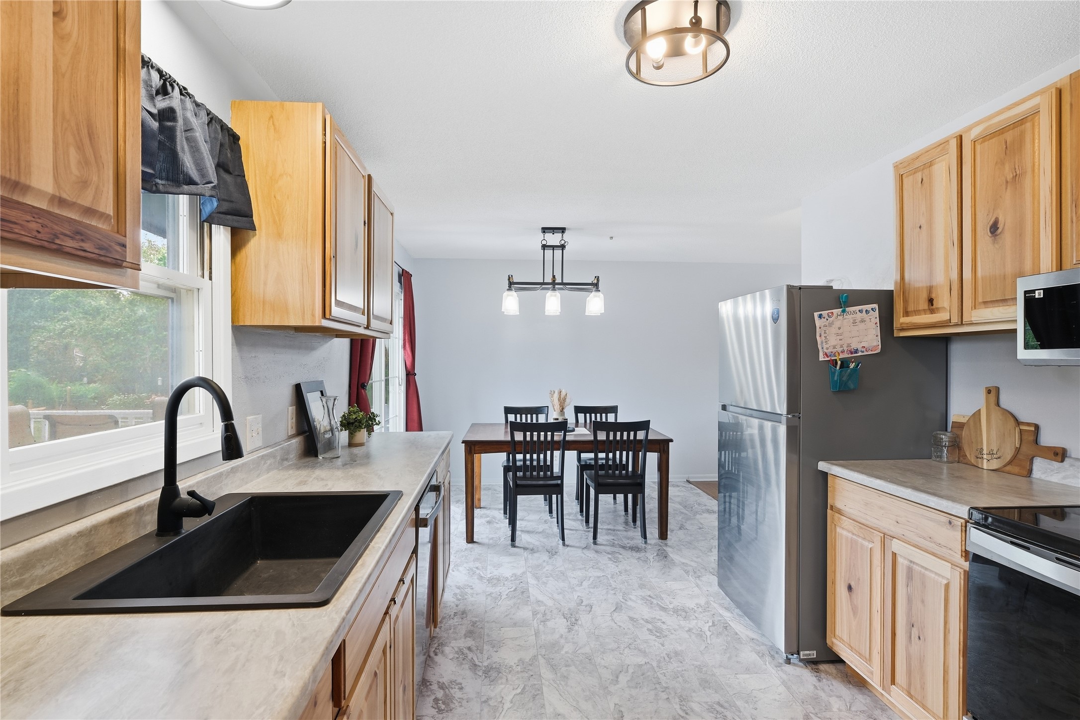 1817 Reed Street Property Photo 10