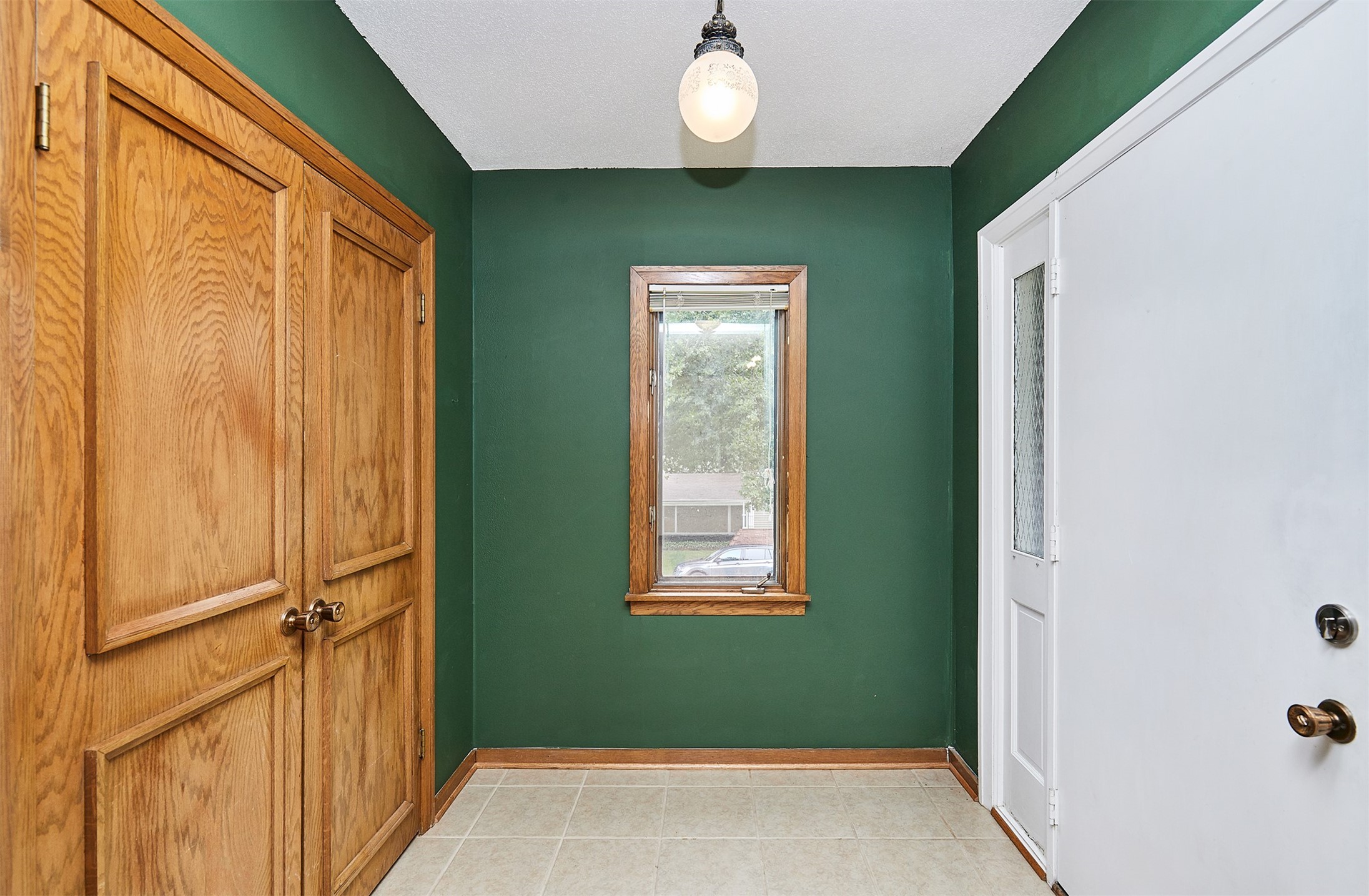 320 N 2nd Street Property Photo 5