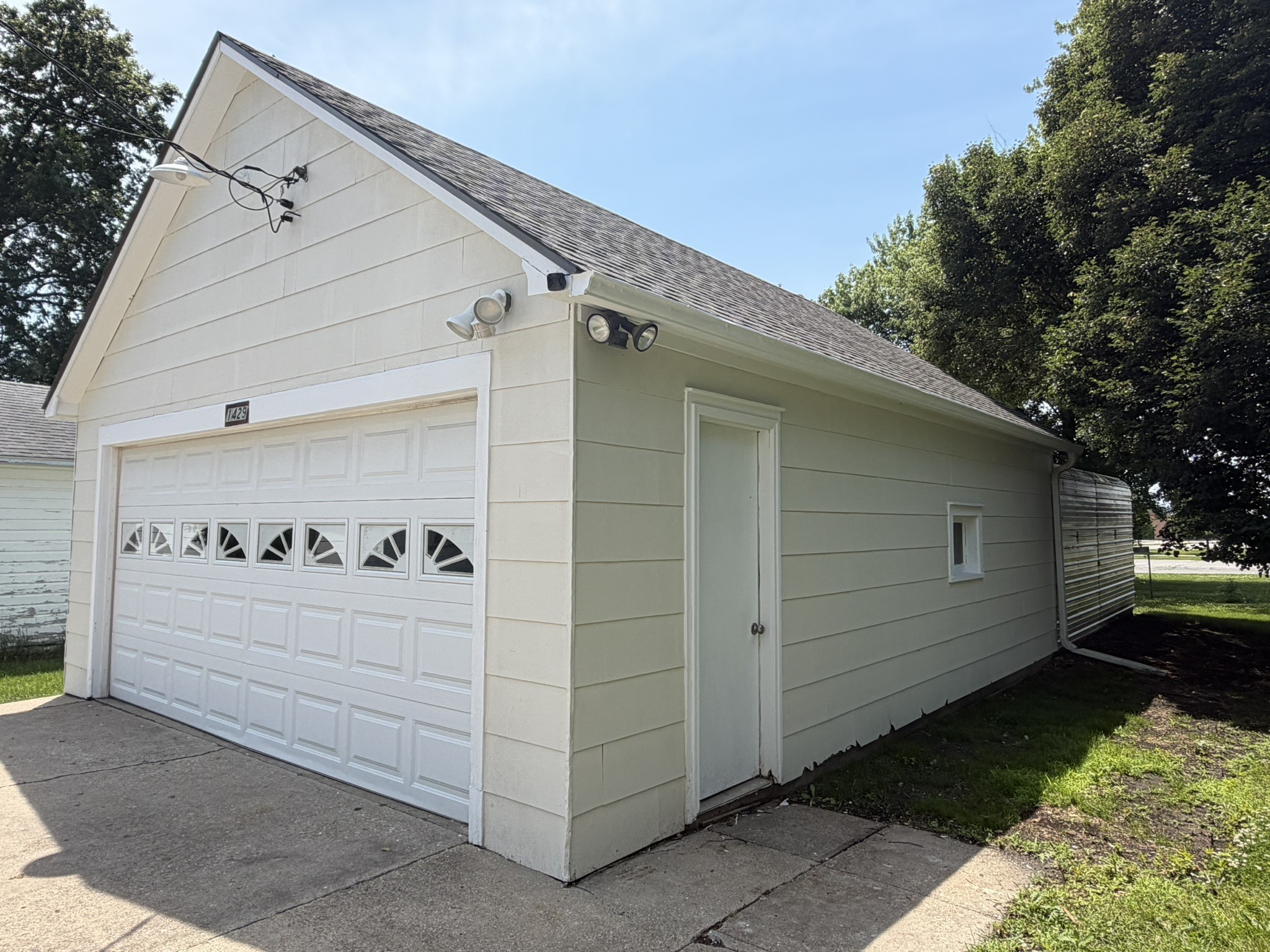 1429 Prince Street Property Photo 6