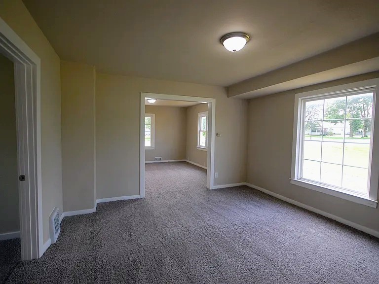 502 S 1st Street Property Photo 11