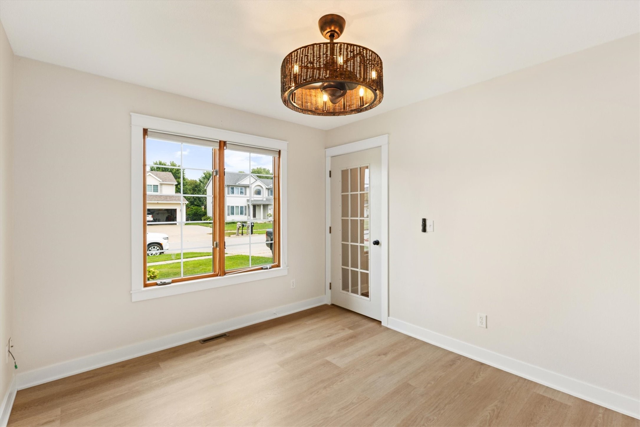 835 Spruce Street Property Photo 8