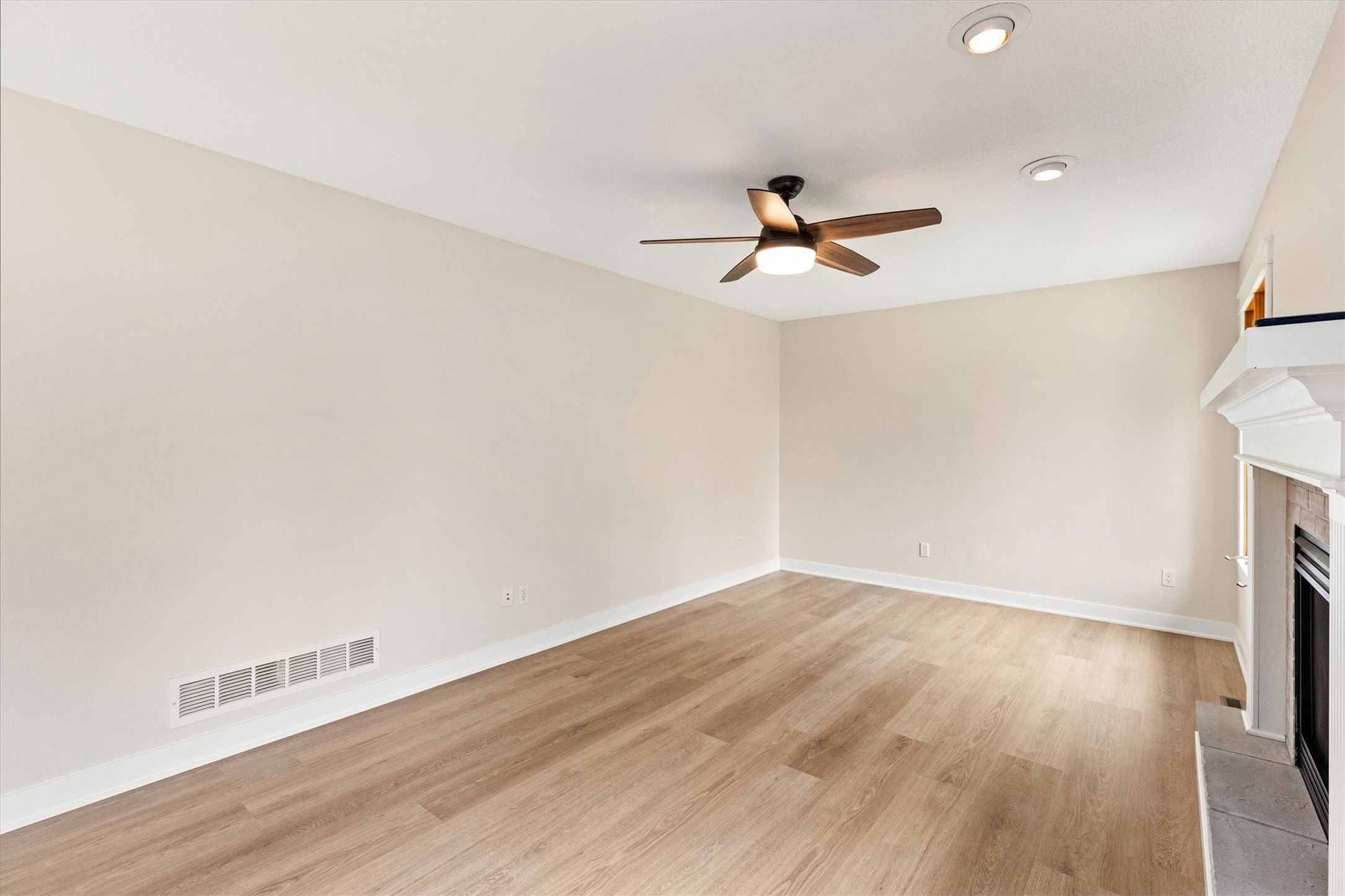 835 Spruce Street Property Photo 9
