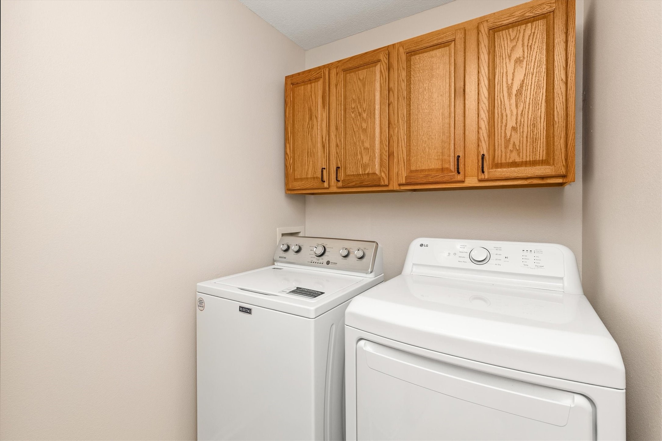 835 Spruce Street Property Photo 24