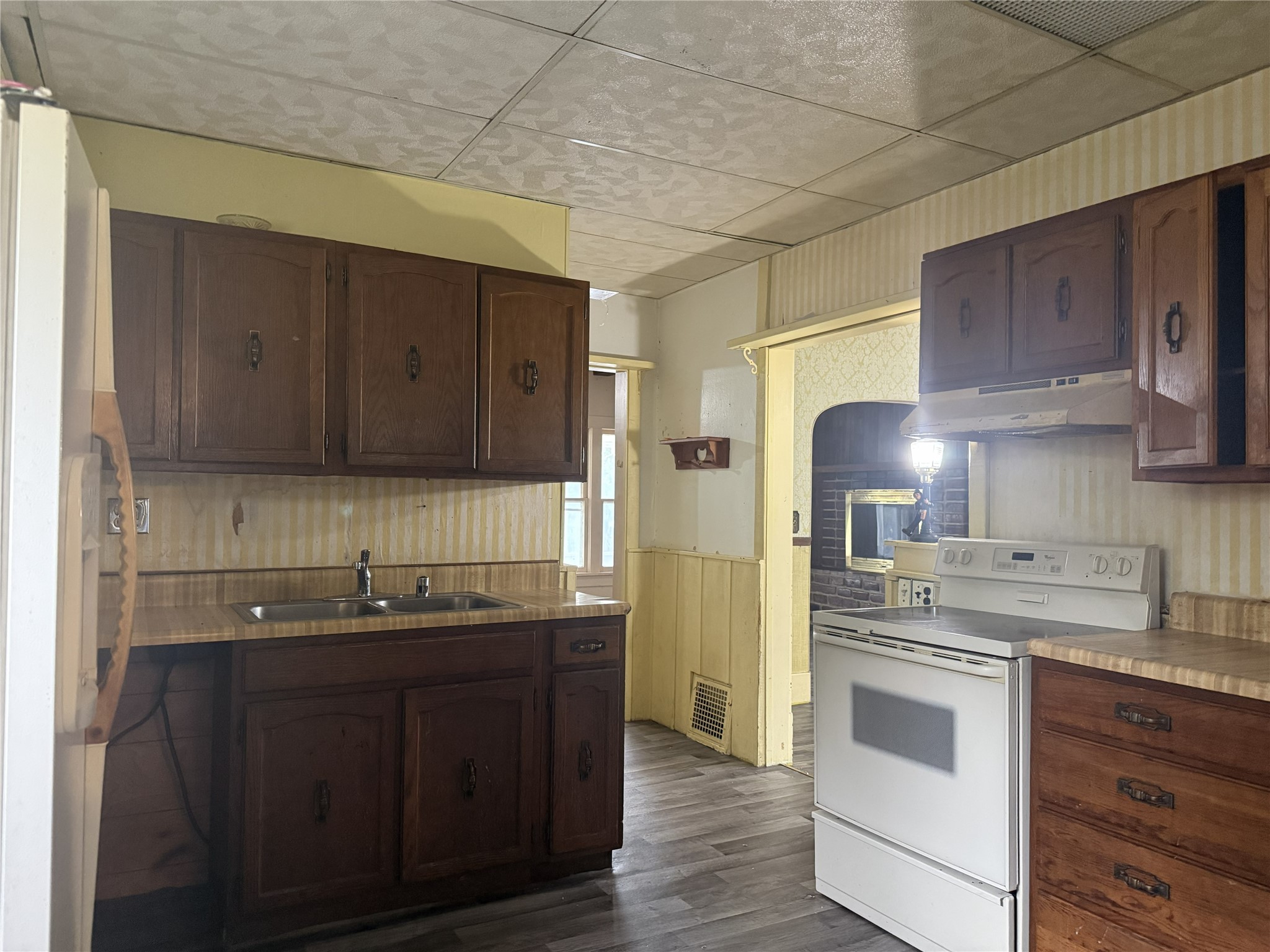 116 N Ash Street Property Photo 4