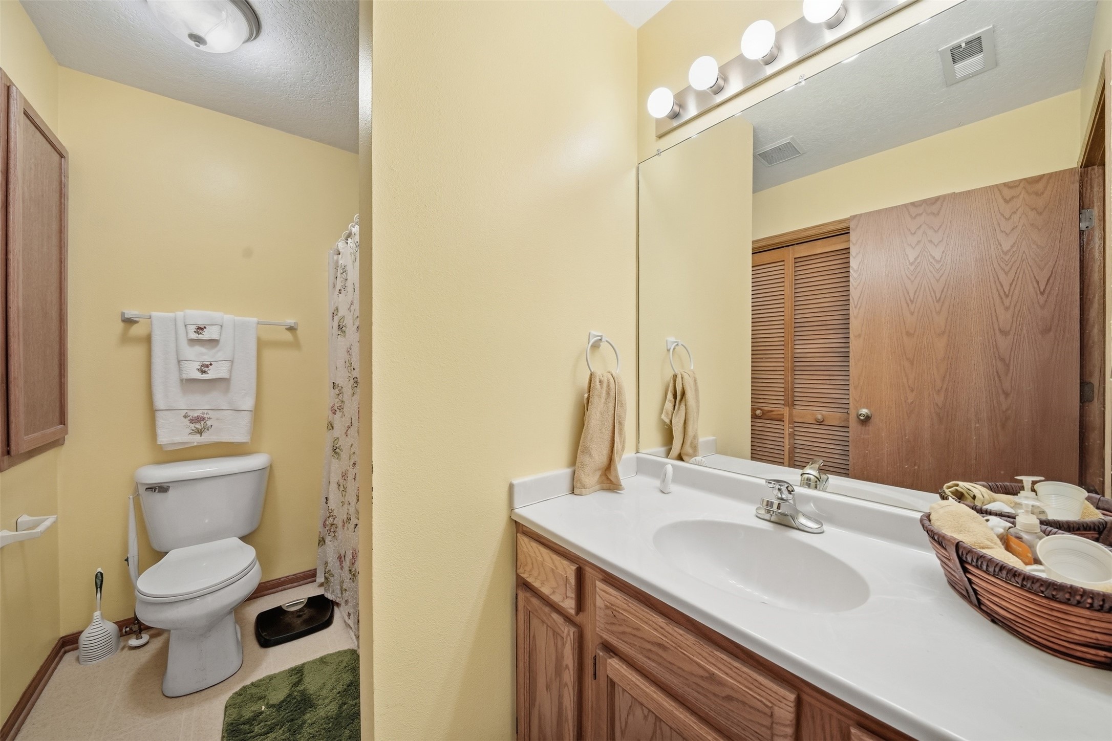 2713 Nw Heritage Avenue Property Photo 15