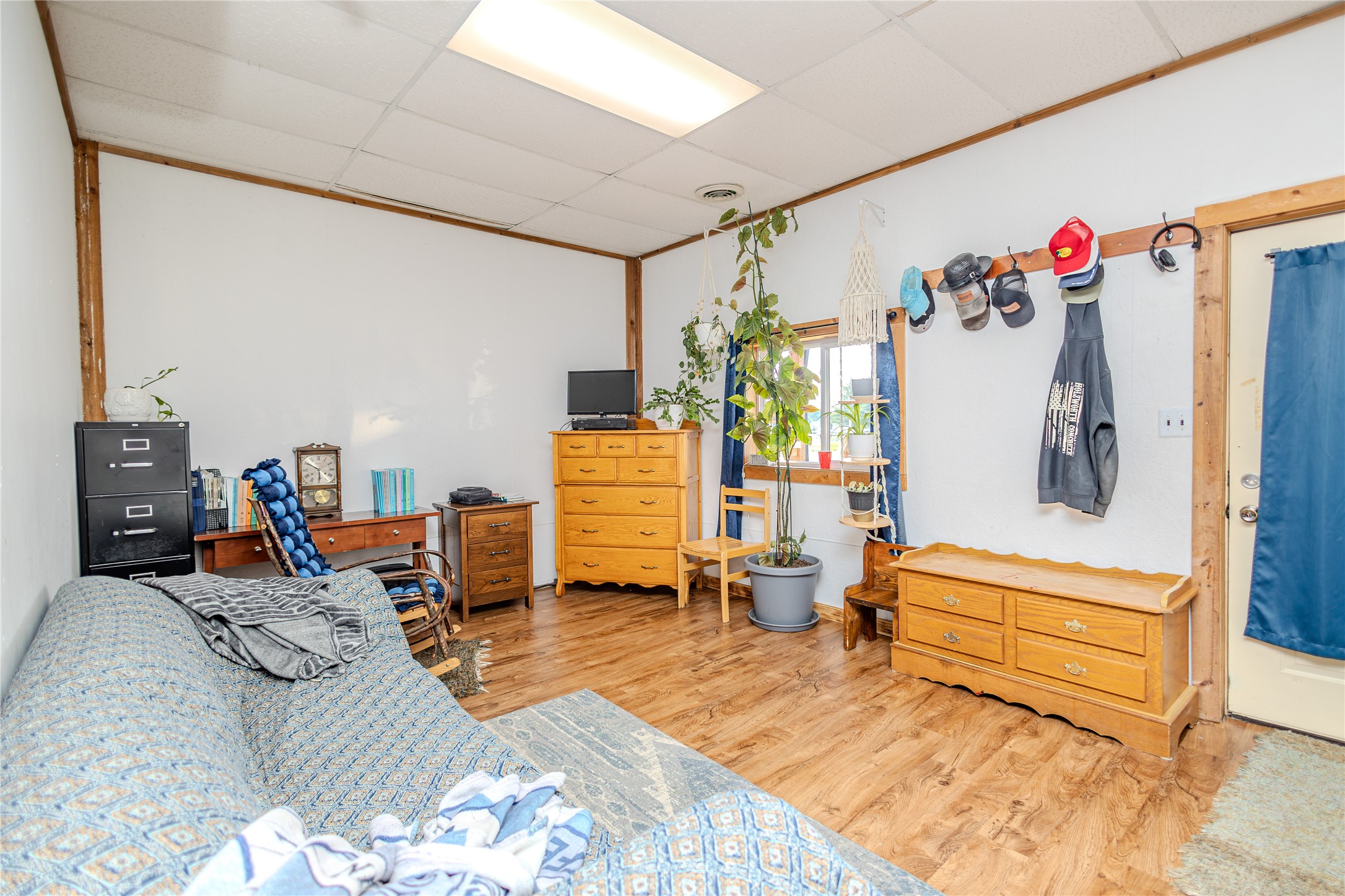 3254 White Pole Road Property Photo 10