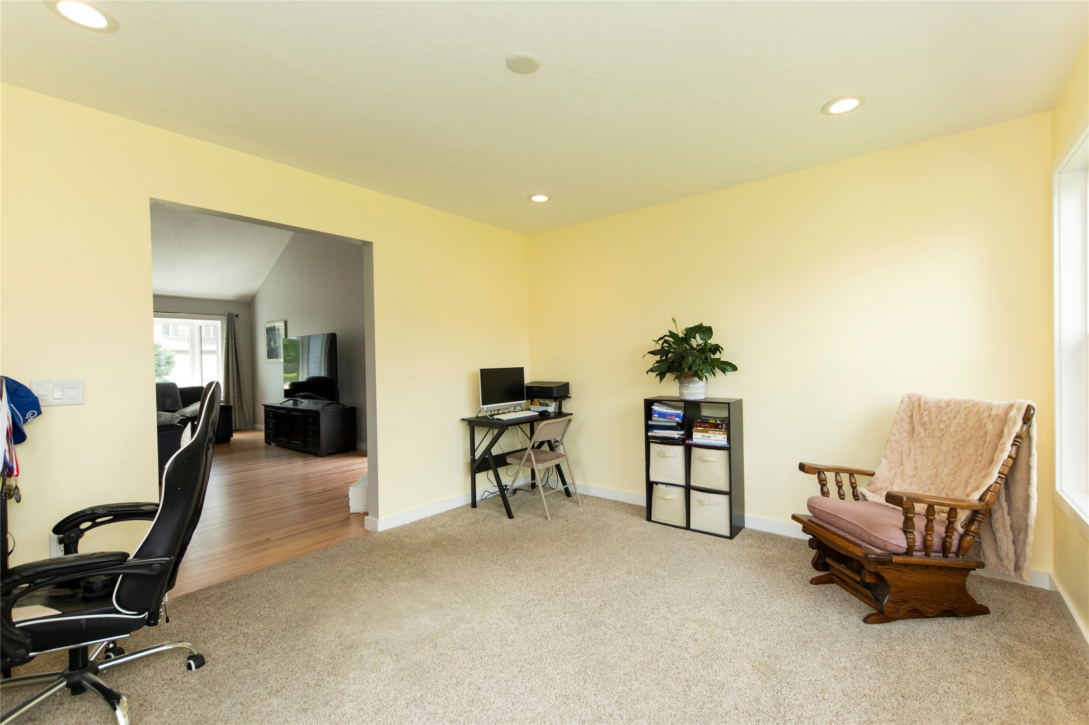 137 28th Court Property Photo 7
